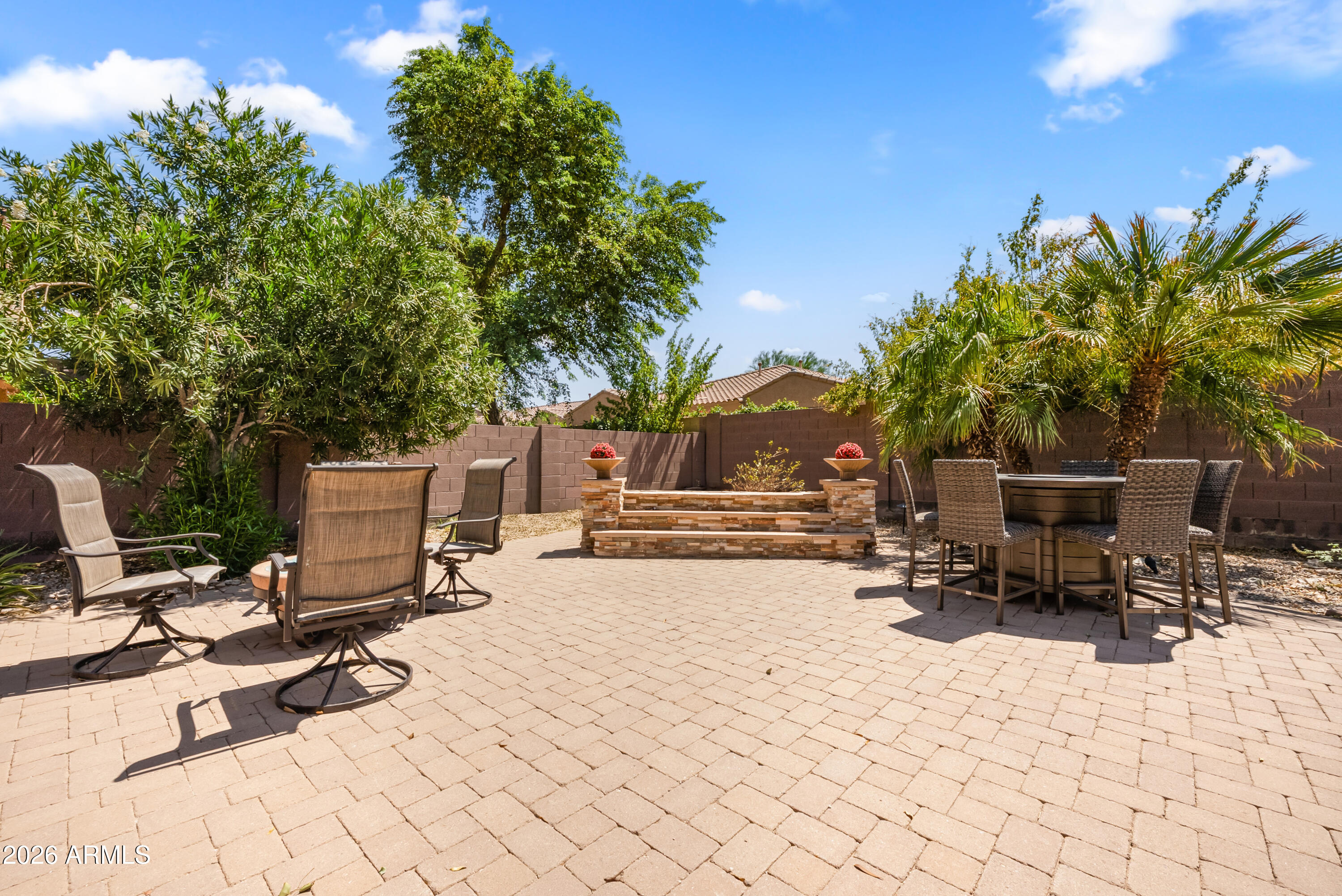 18333 W ESTES Way