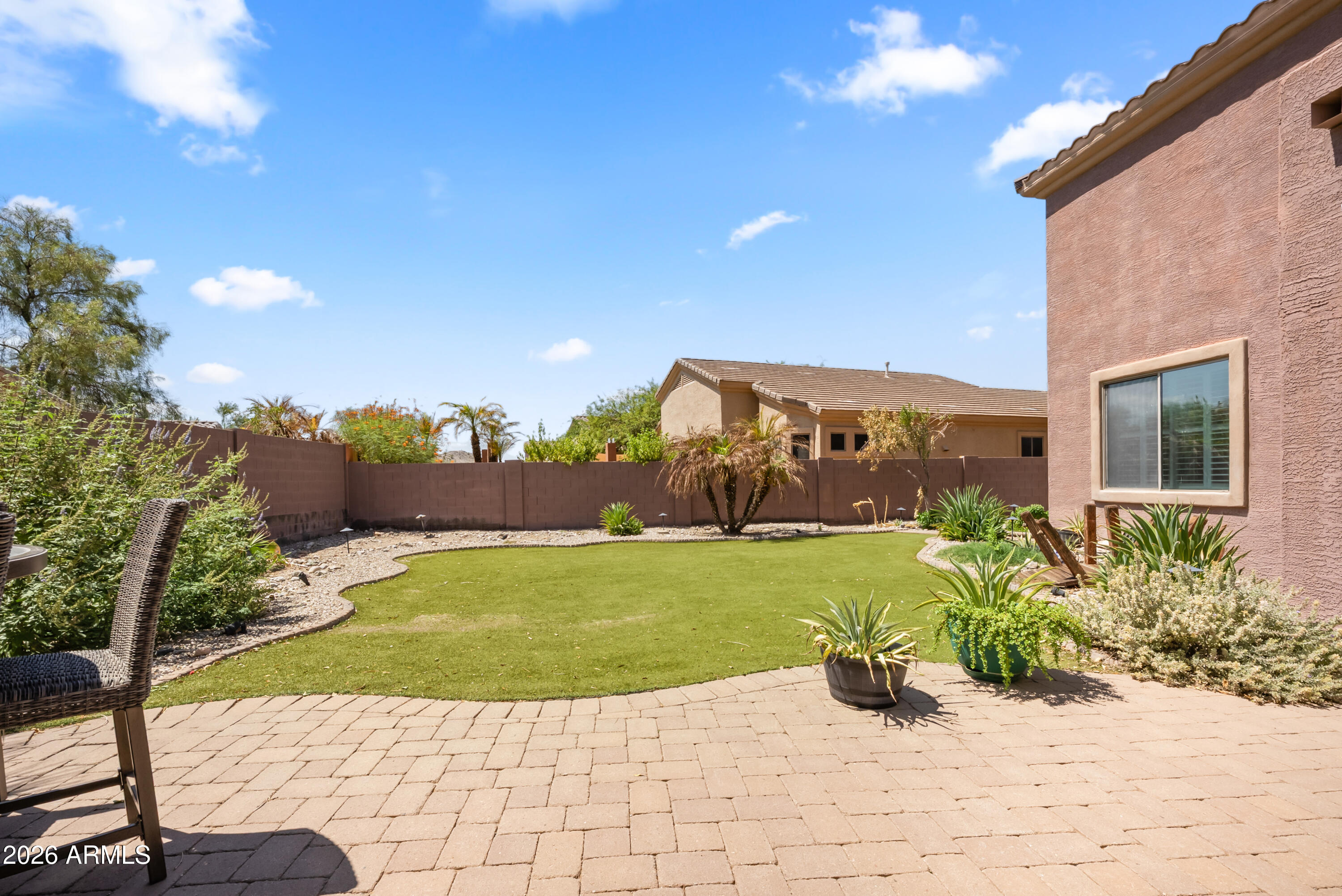 18333 W ESTES Way