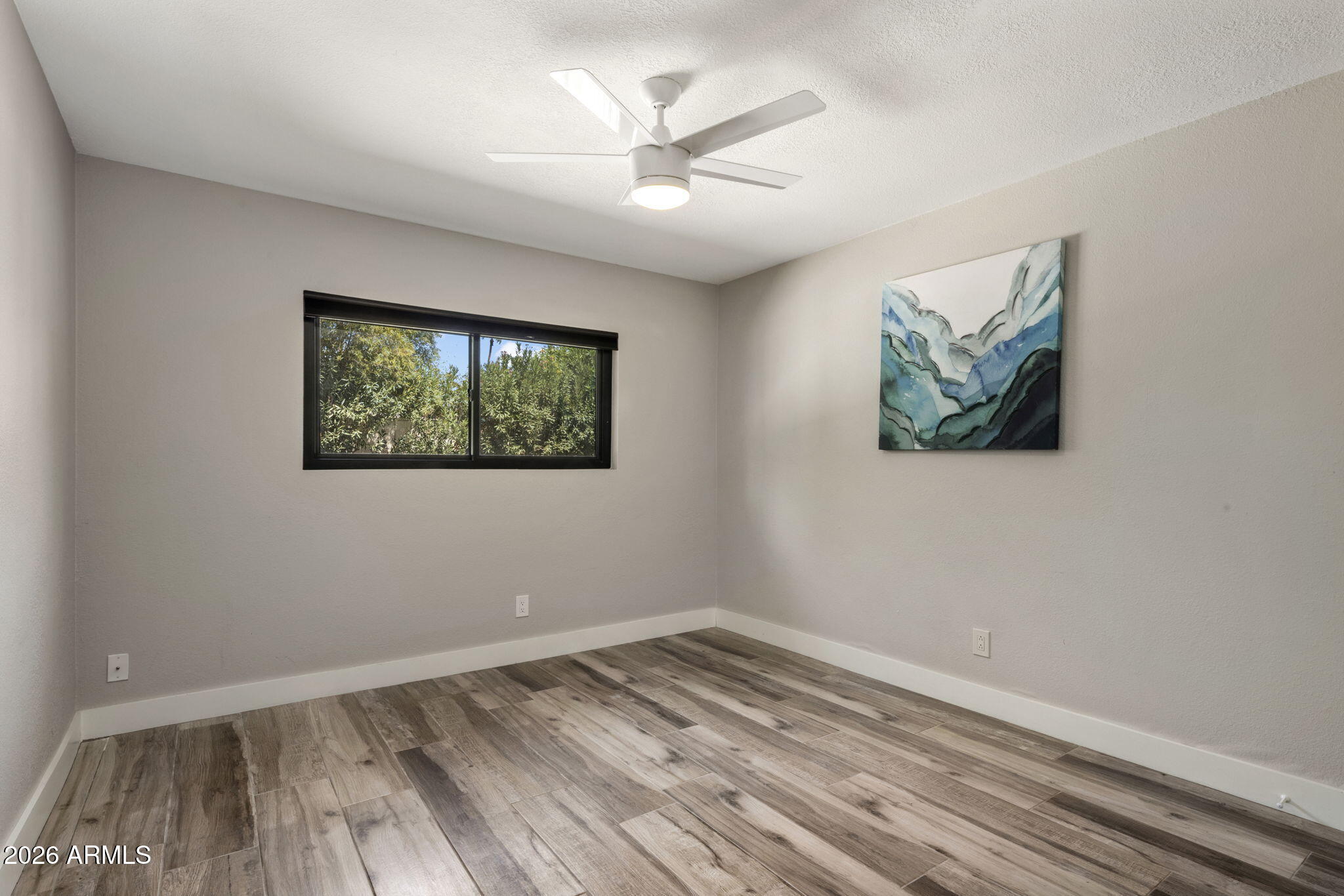 8037 N VIA PALMA