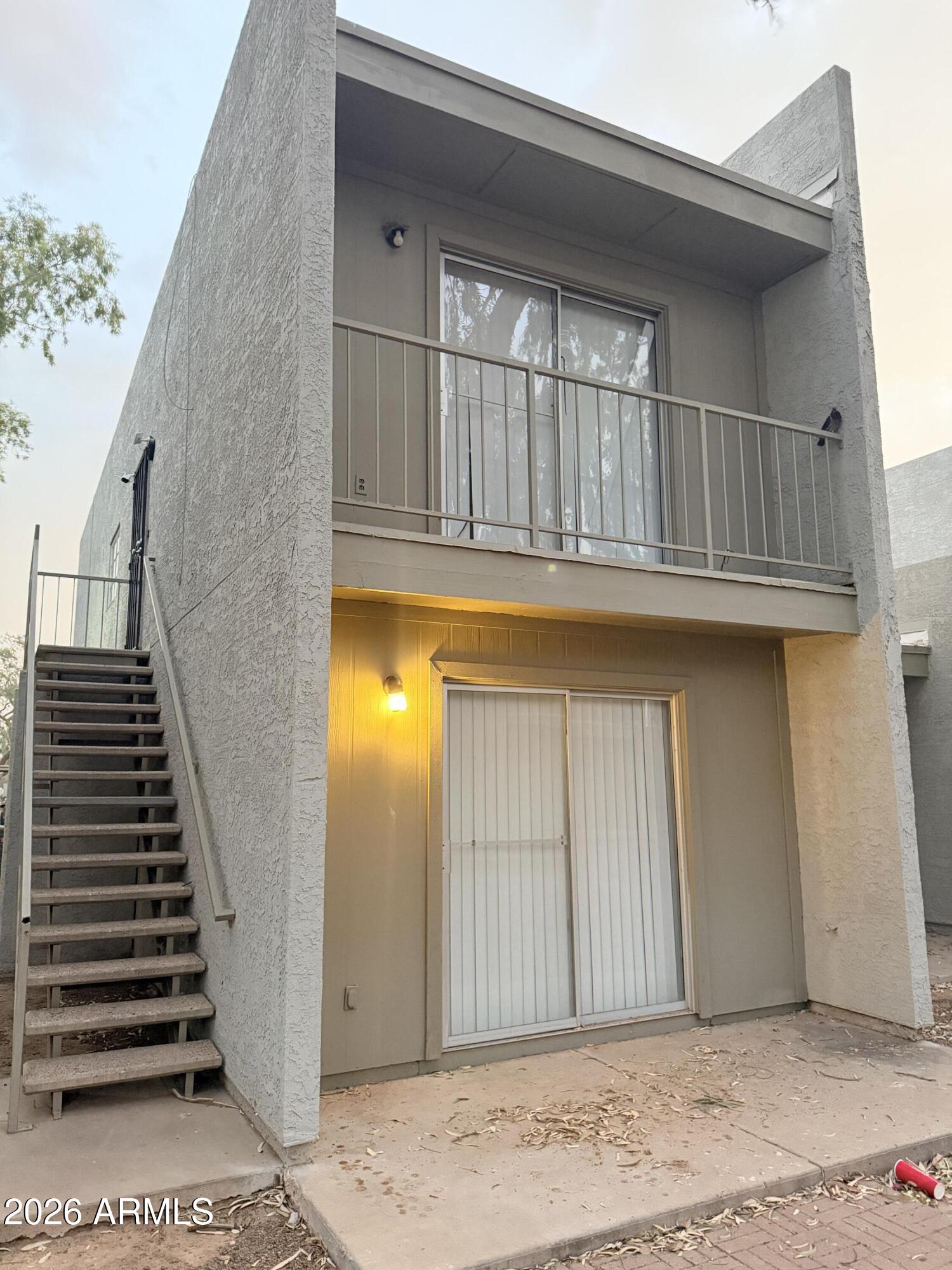 2808 E LE MARCHE Avenue