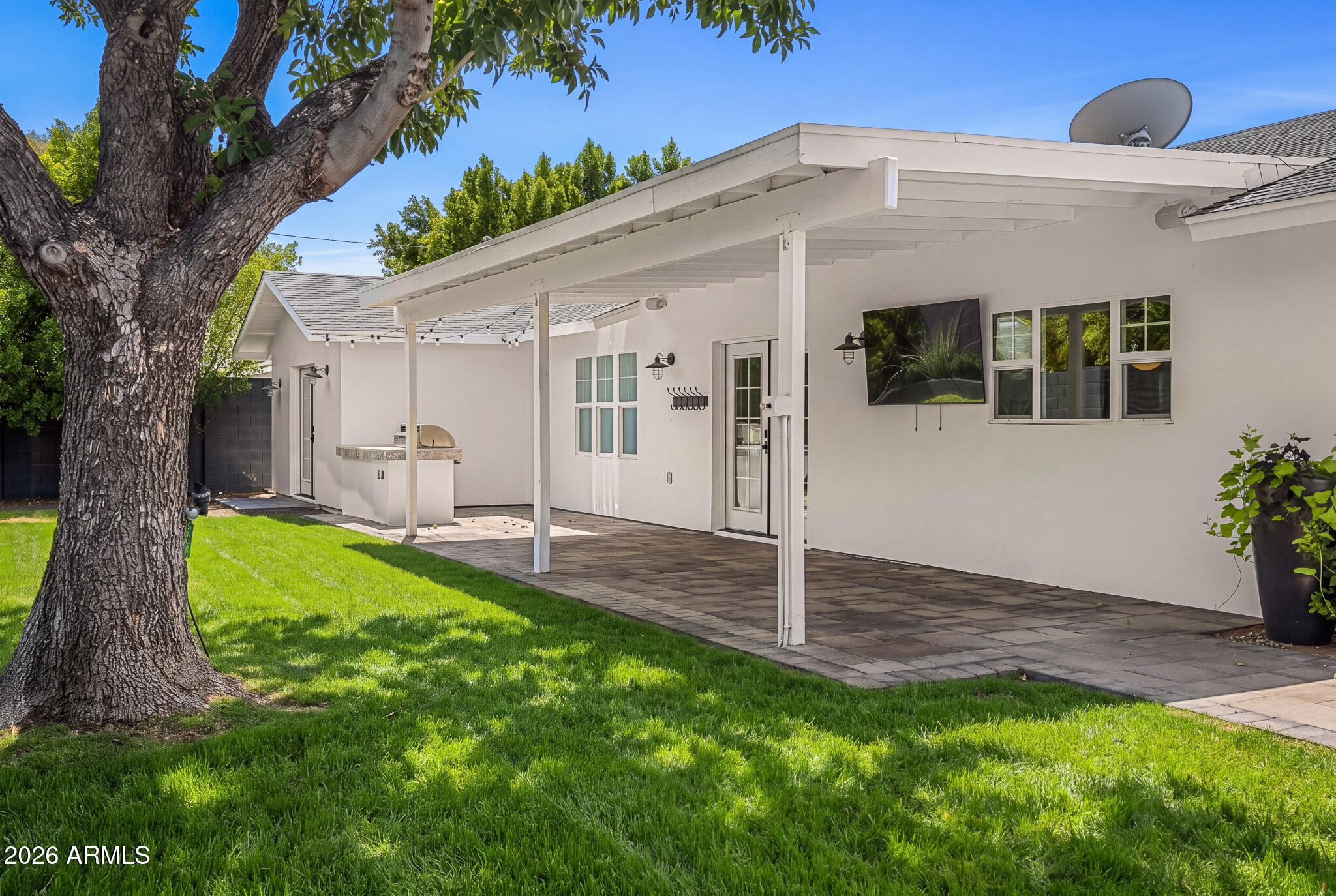 4618 E CALLE VENTURA