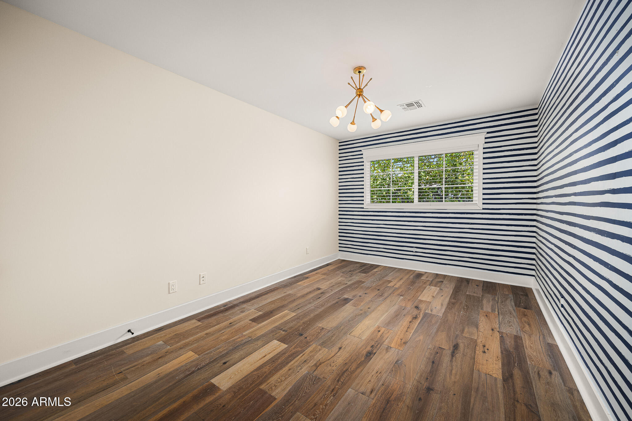 4618 E CALLE VENTURA