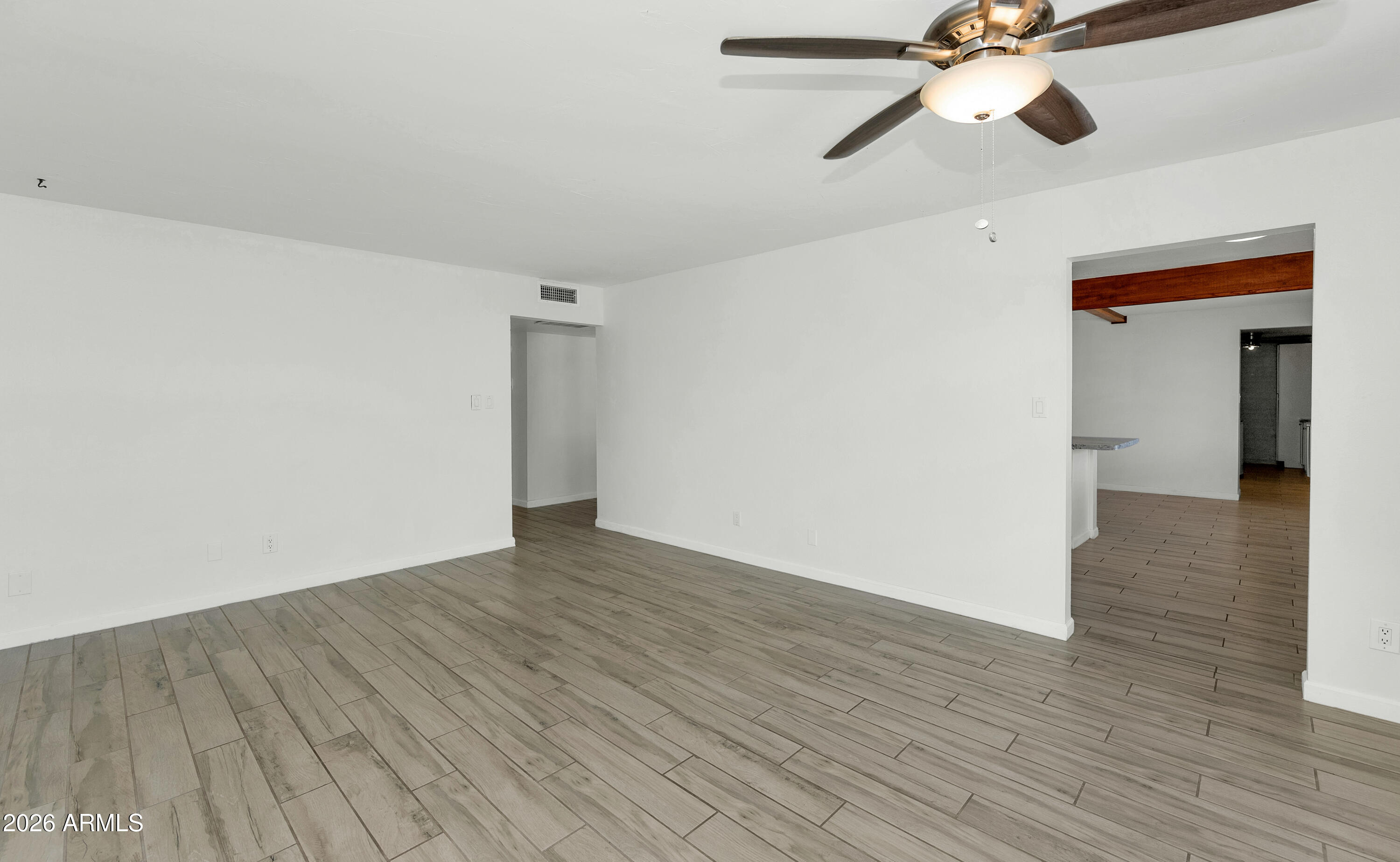 3904 E SAHUARO Drive