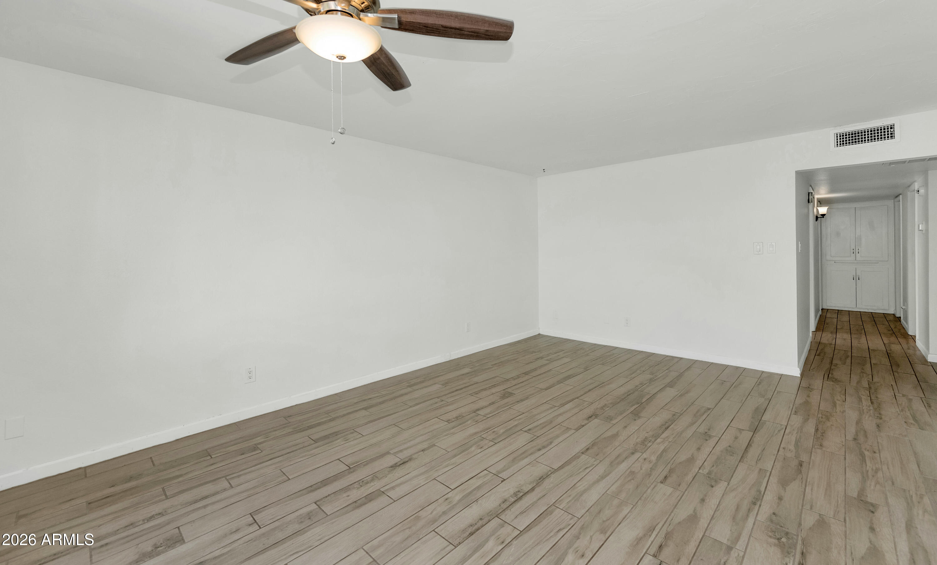 3904 E SAHUARO Drive