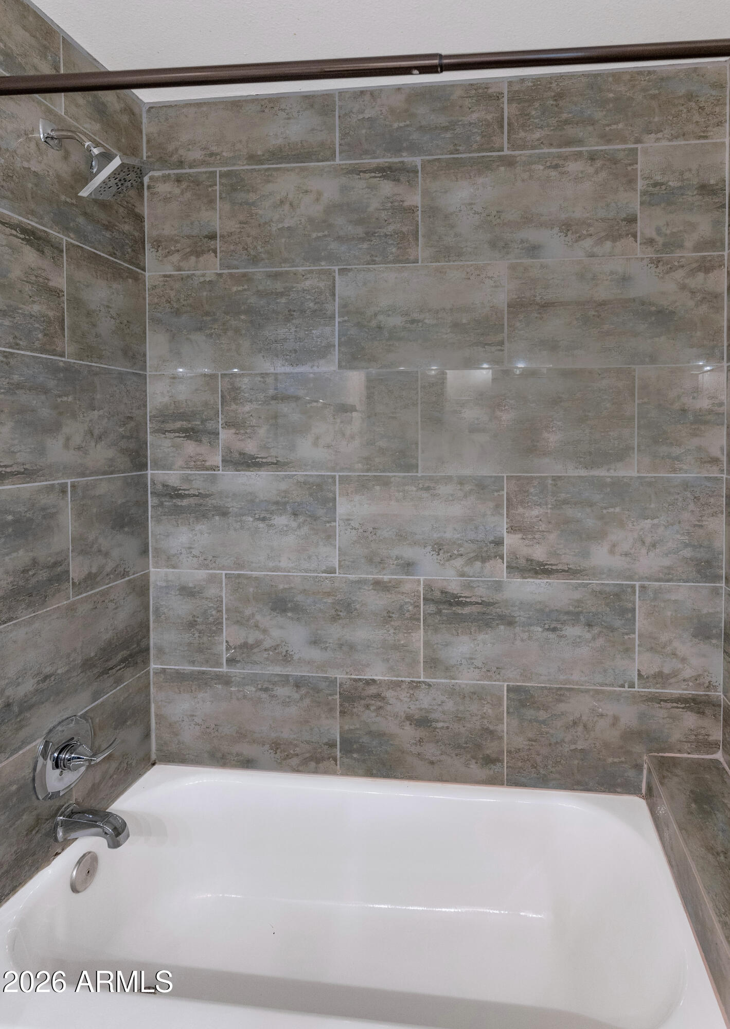 3904 E SAHUARO Drive