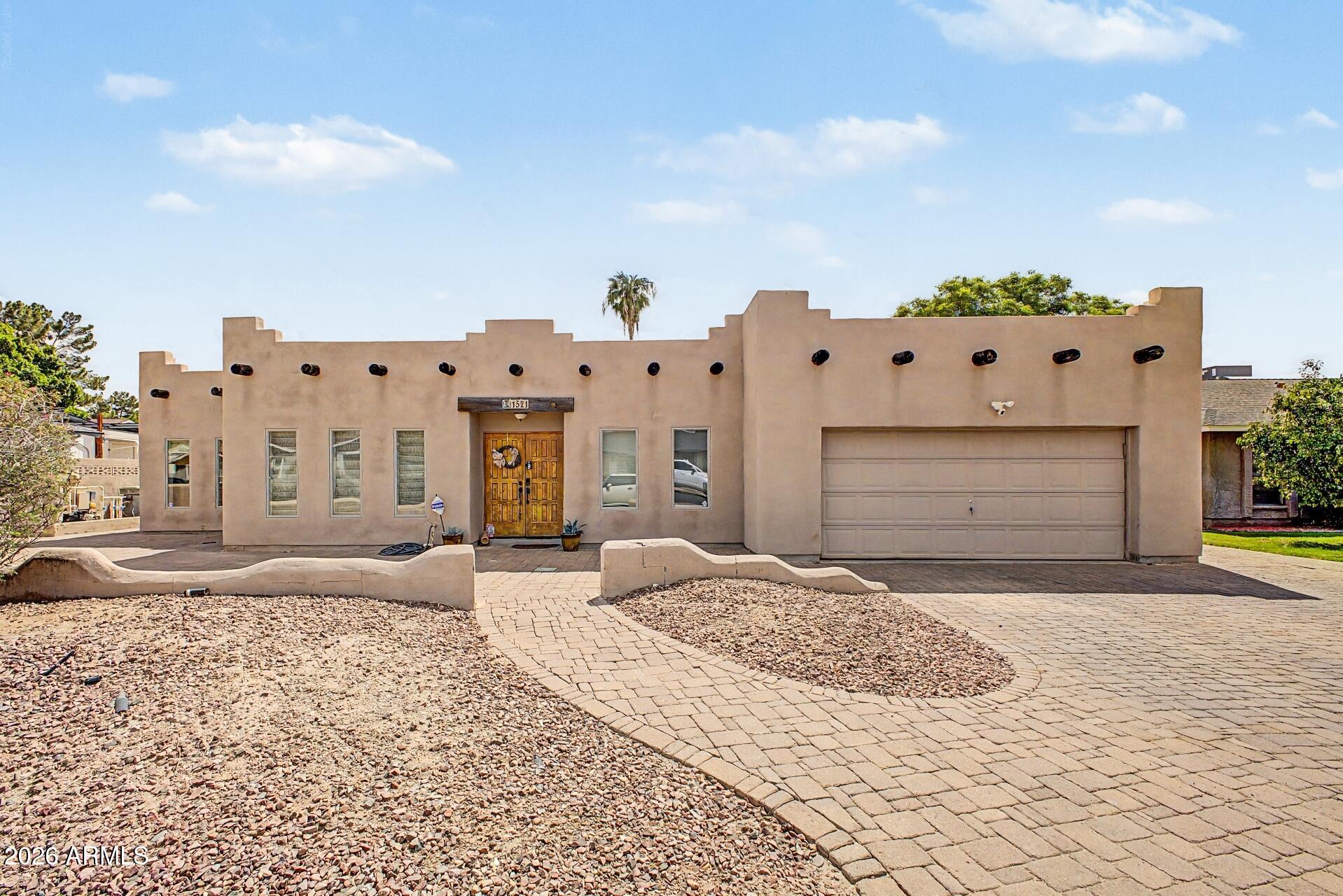 1521 E FAIRFIELD Street
