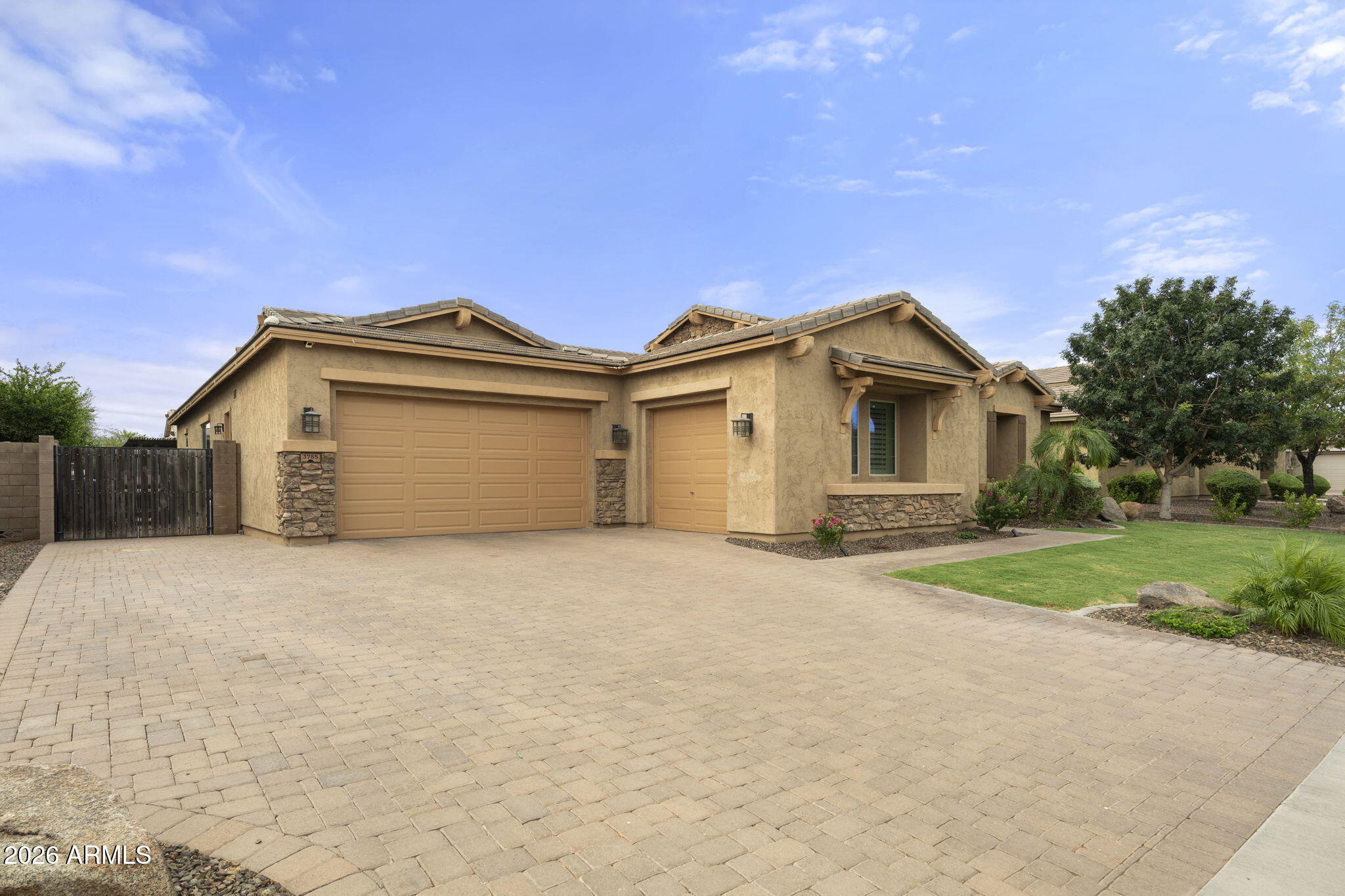 3785 E STRAWBERRY Drive