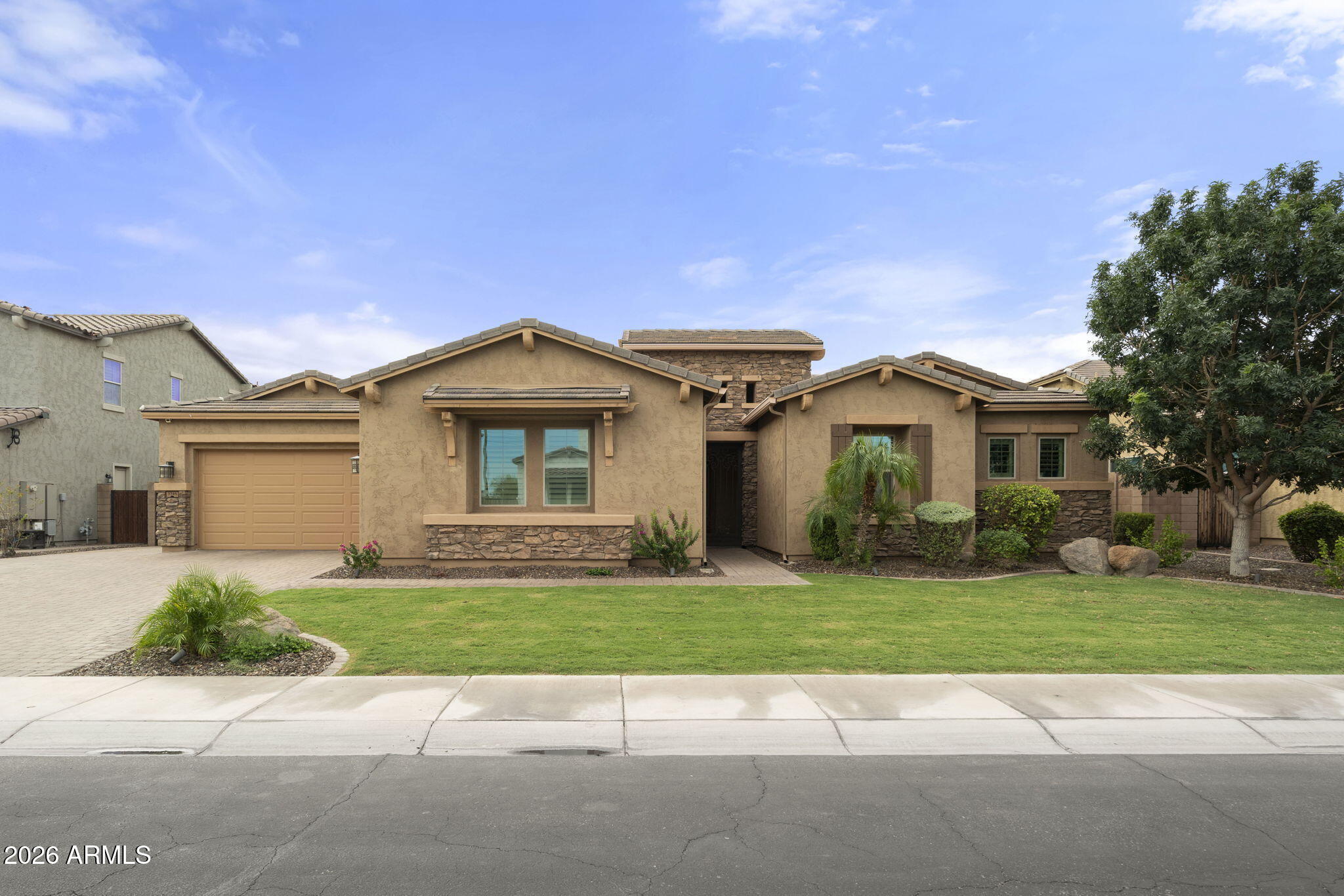 3785 E STRAWBERRY Drive