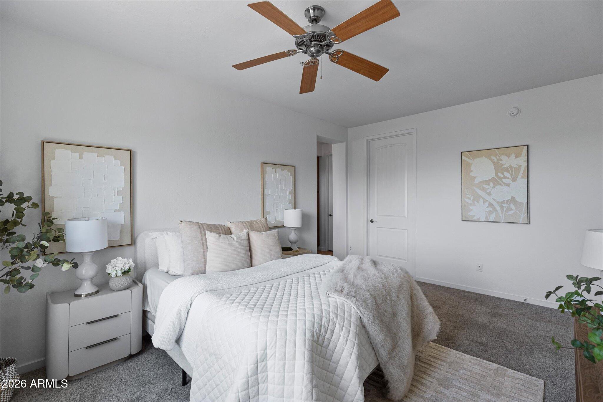 10260 E WHITE FEATHER Lane E 2015