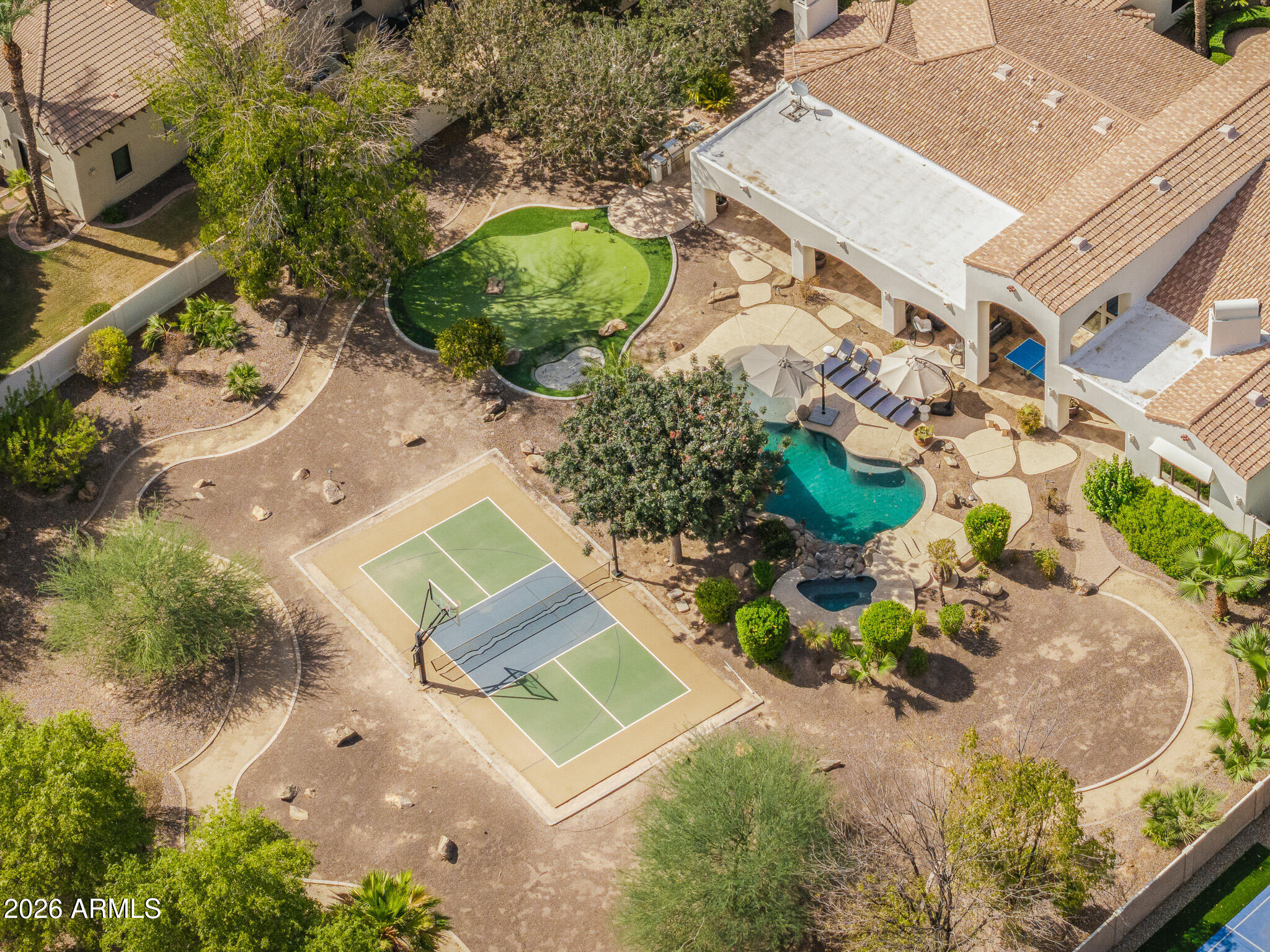 7475 E JACKRABBIT Road