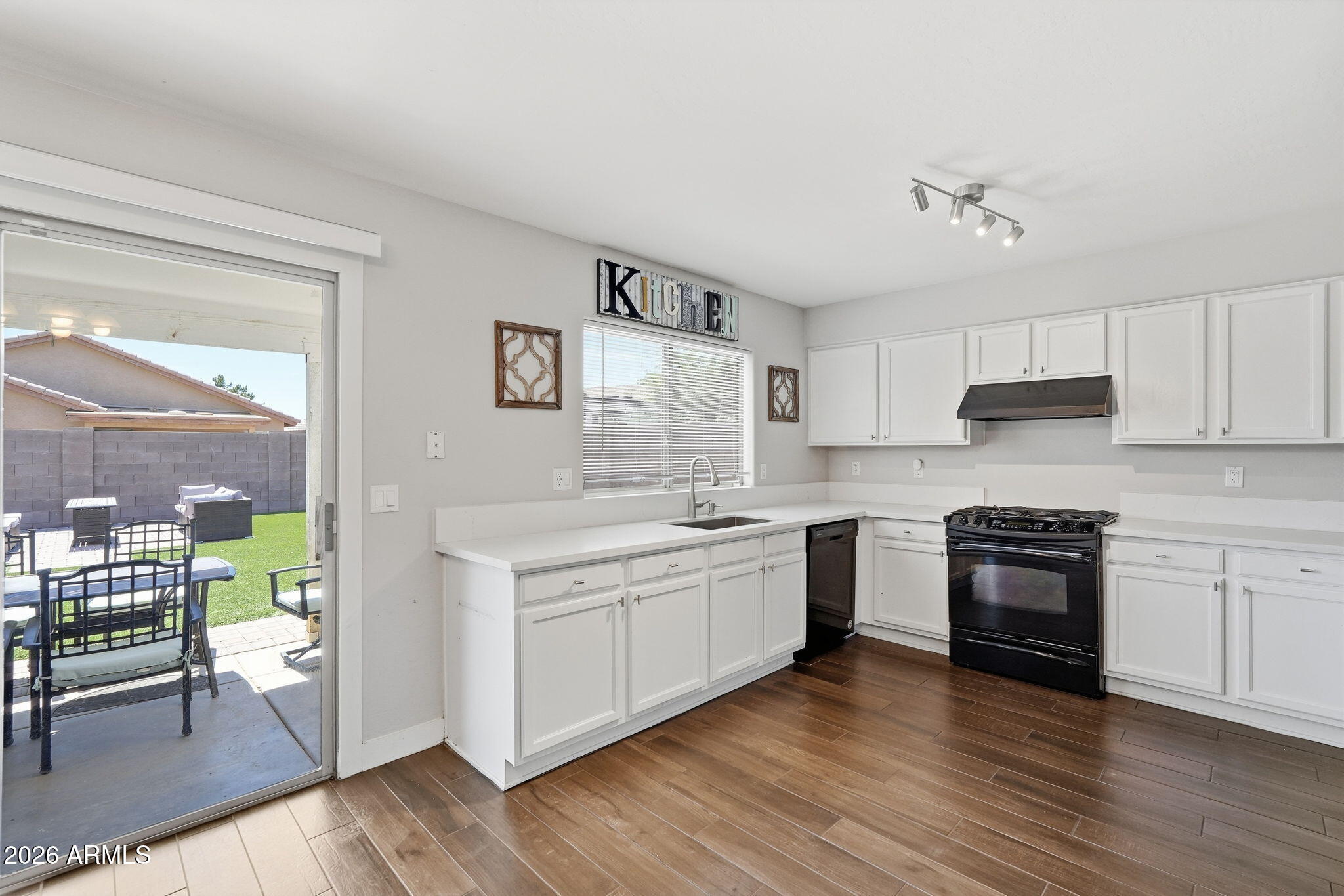 11001 W RIO VISTA Lane