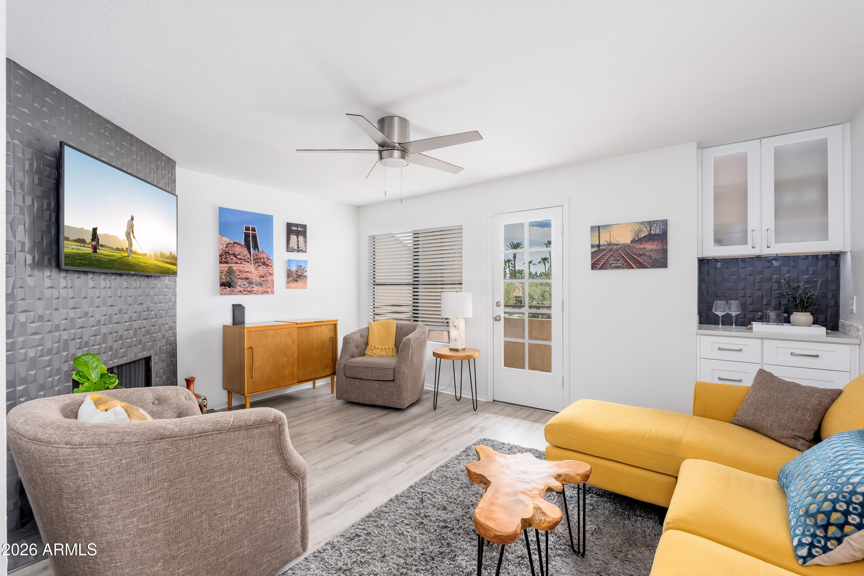 8787 E MOUNTAIN VIEW Road 2128