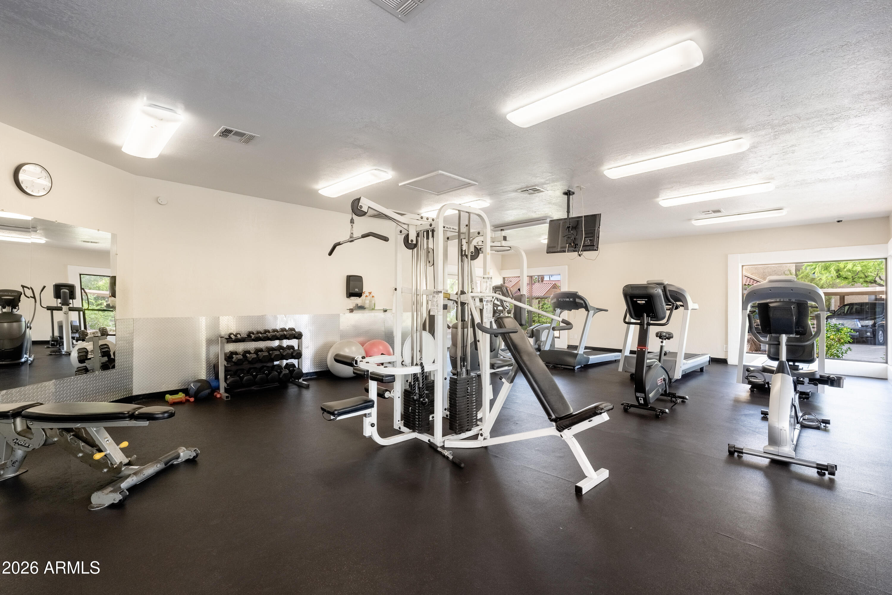 8787 E MOUNTAIN VIEW Road 2128