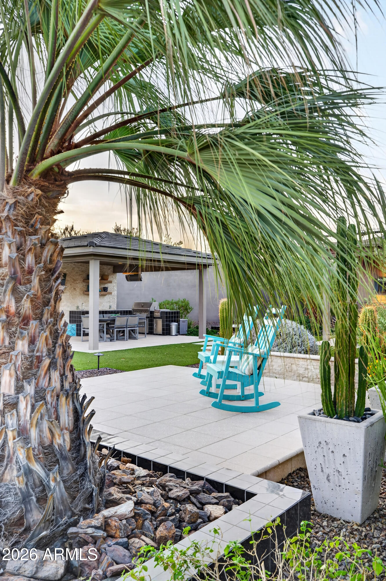 11605 E DESERT HOLLY Drive