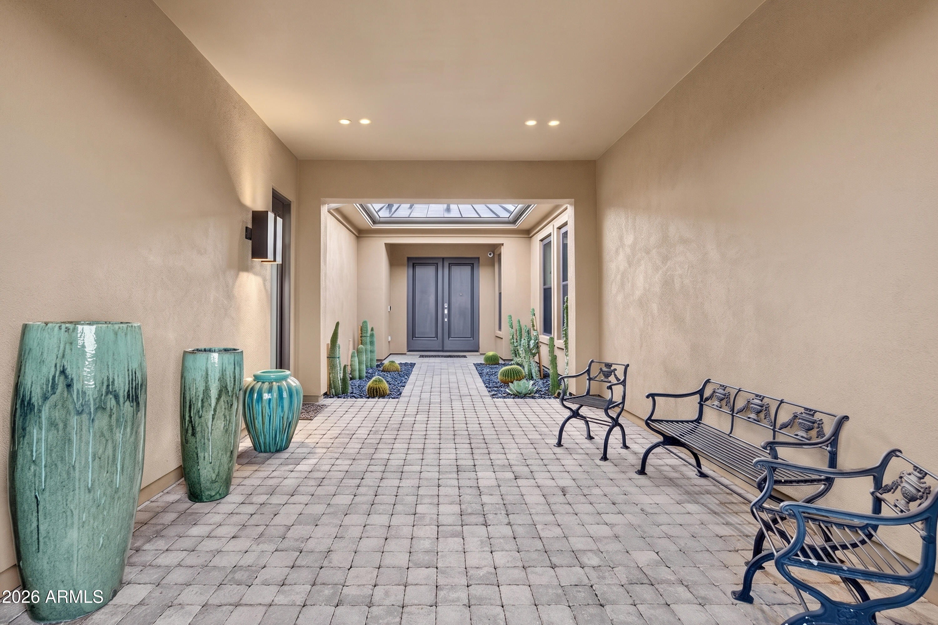 11605 E DESERT HOLLY Drive