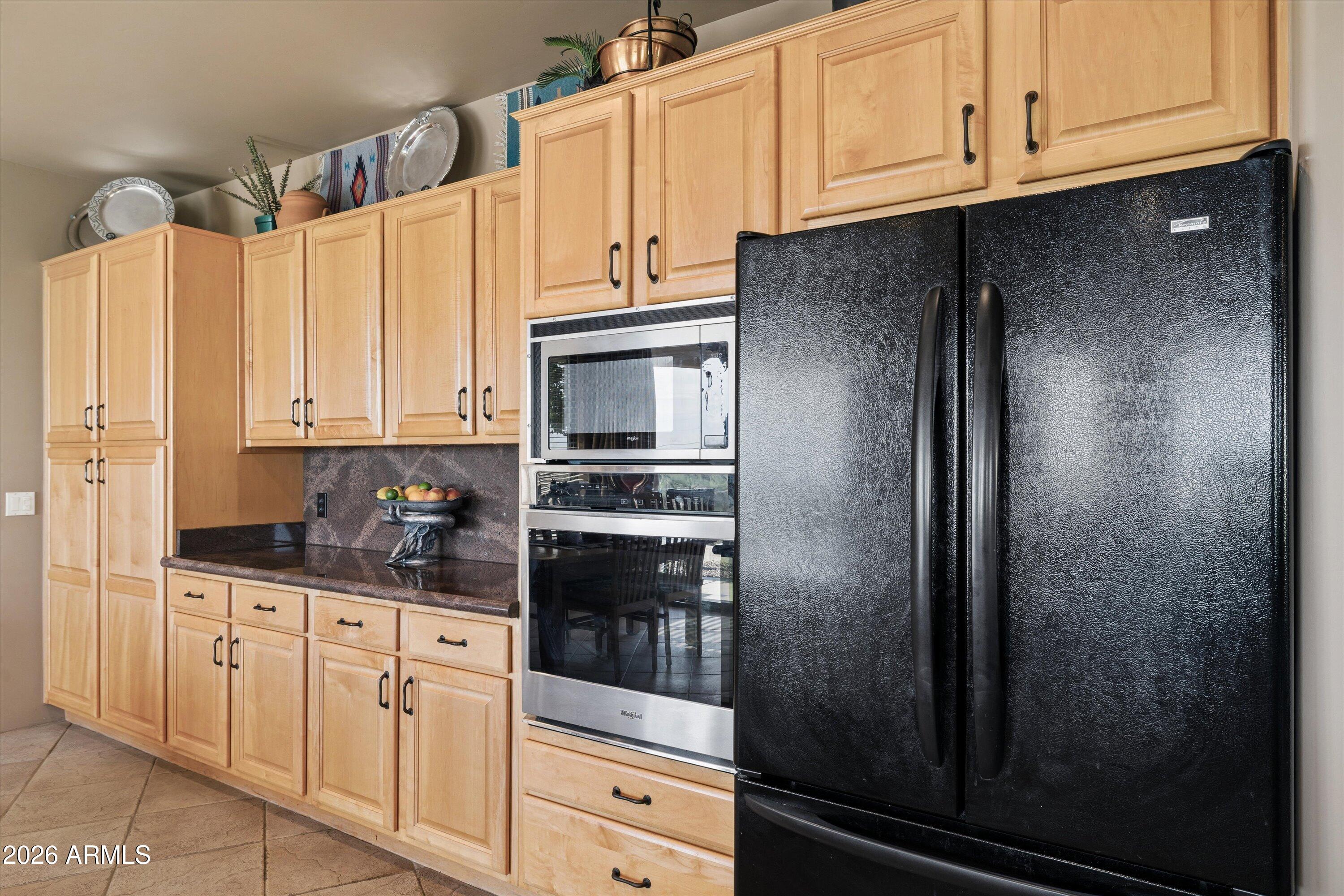 205 W QUARTZ ROCK Road