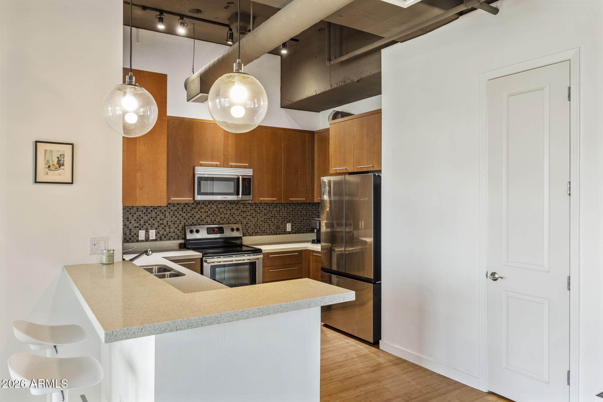 1 E LEXINGTON Avenue 1502