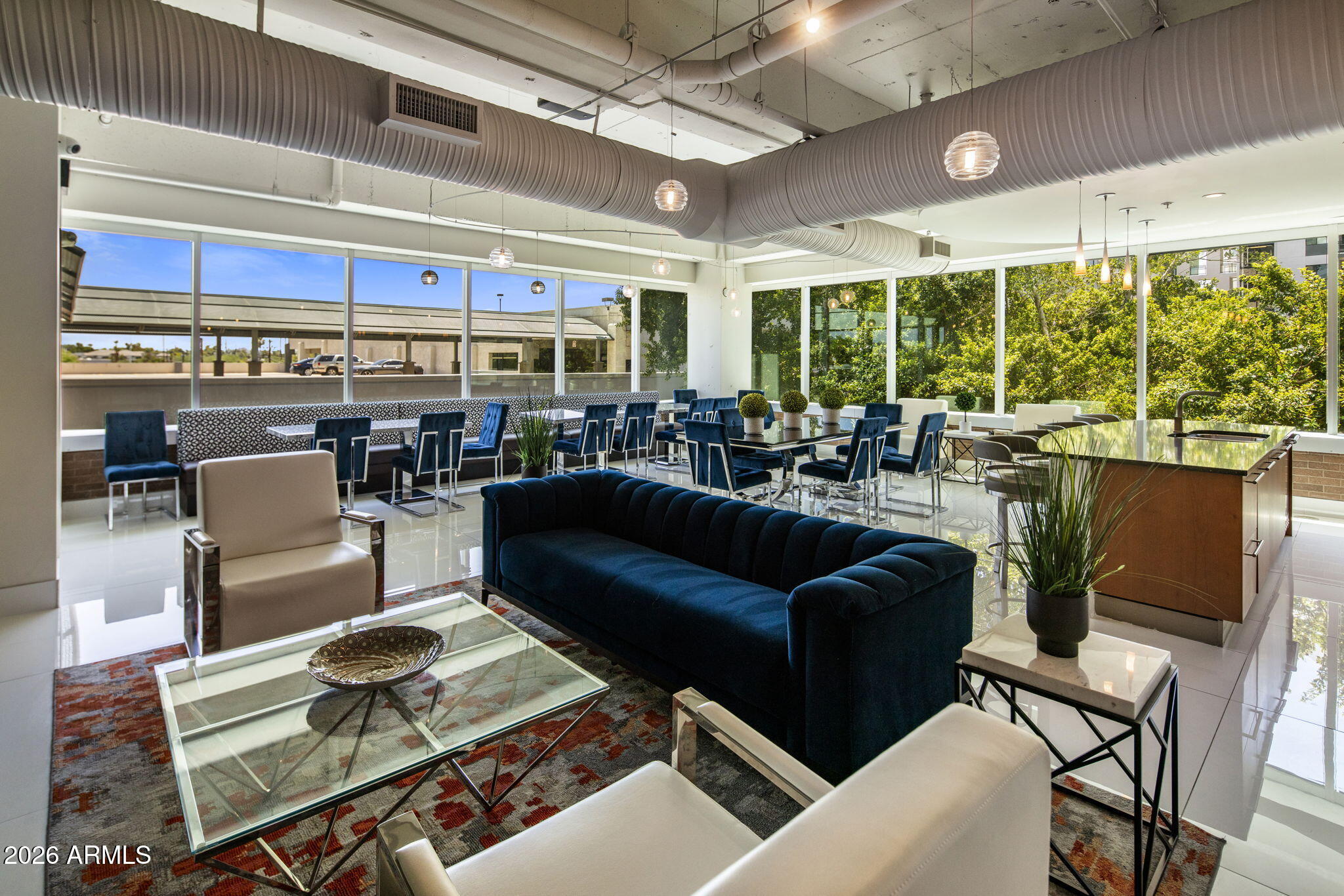 1 E LEXINGTON Avenue 1502