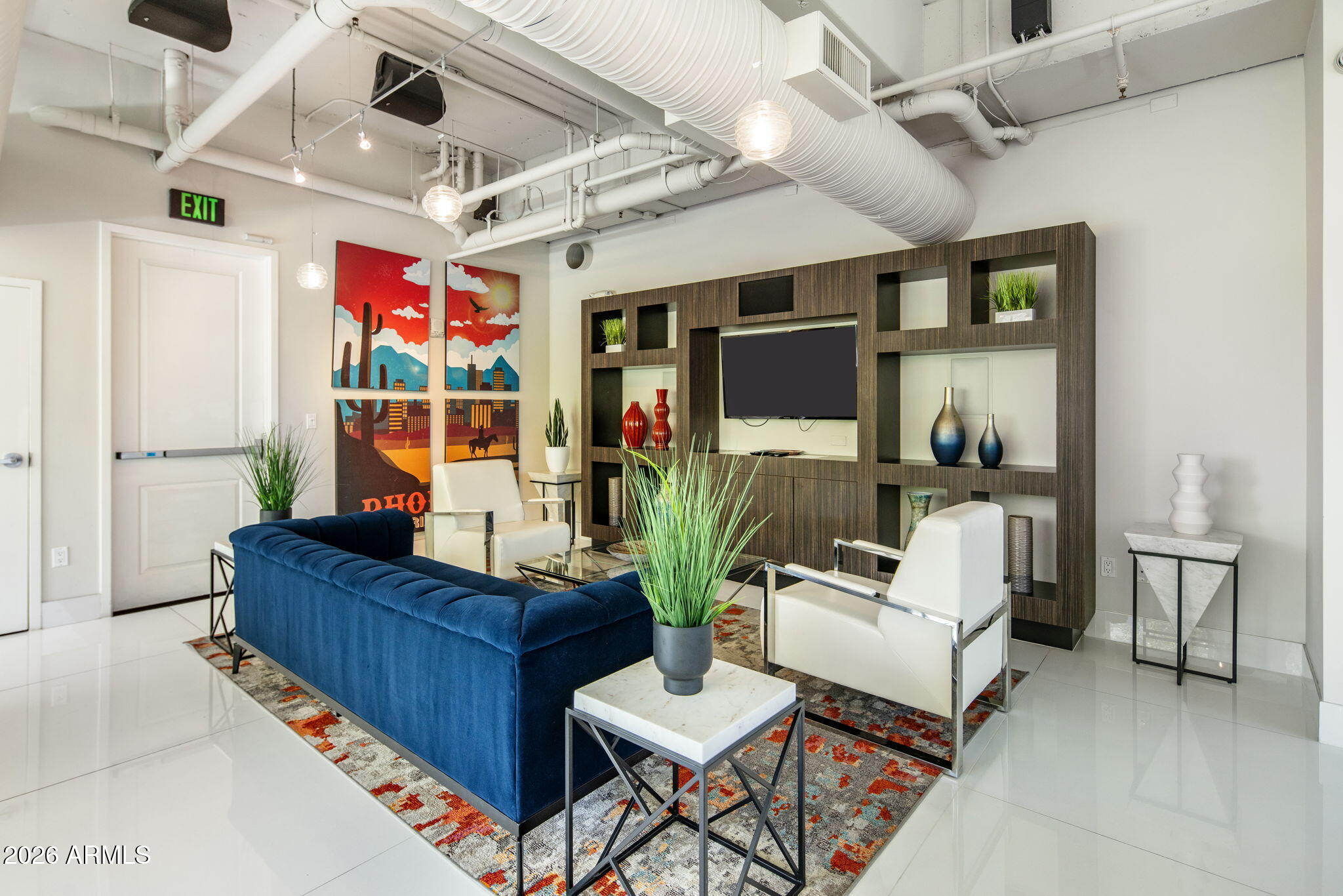 1 E LEXINGTON Avenue 1502