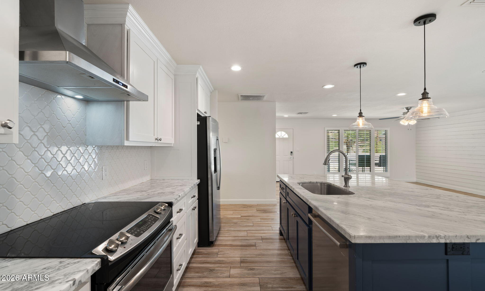 2255 E PIESTEWA PEAK Drive