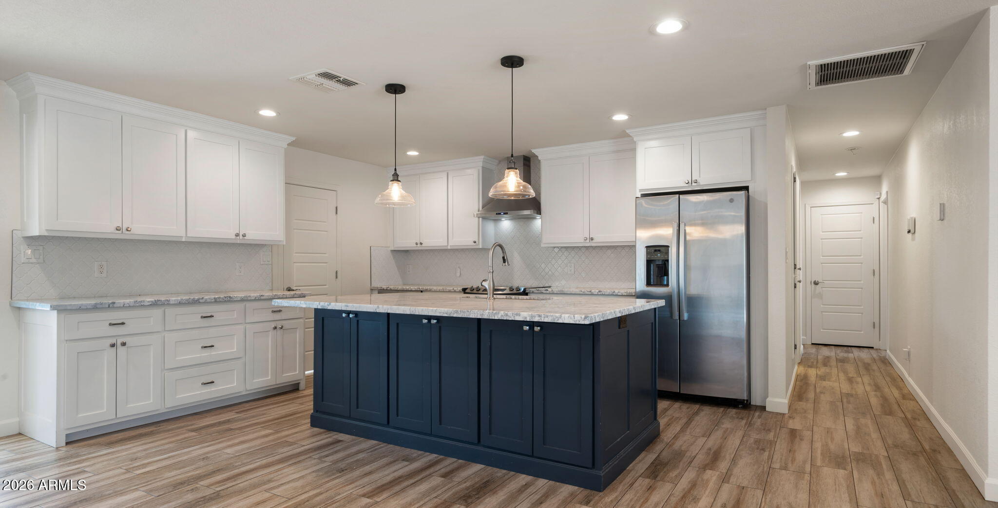 2255 E PIESTEWA PEAK Drive