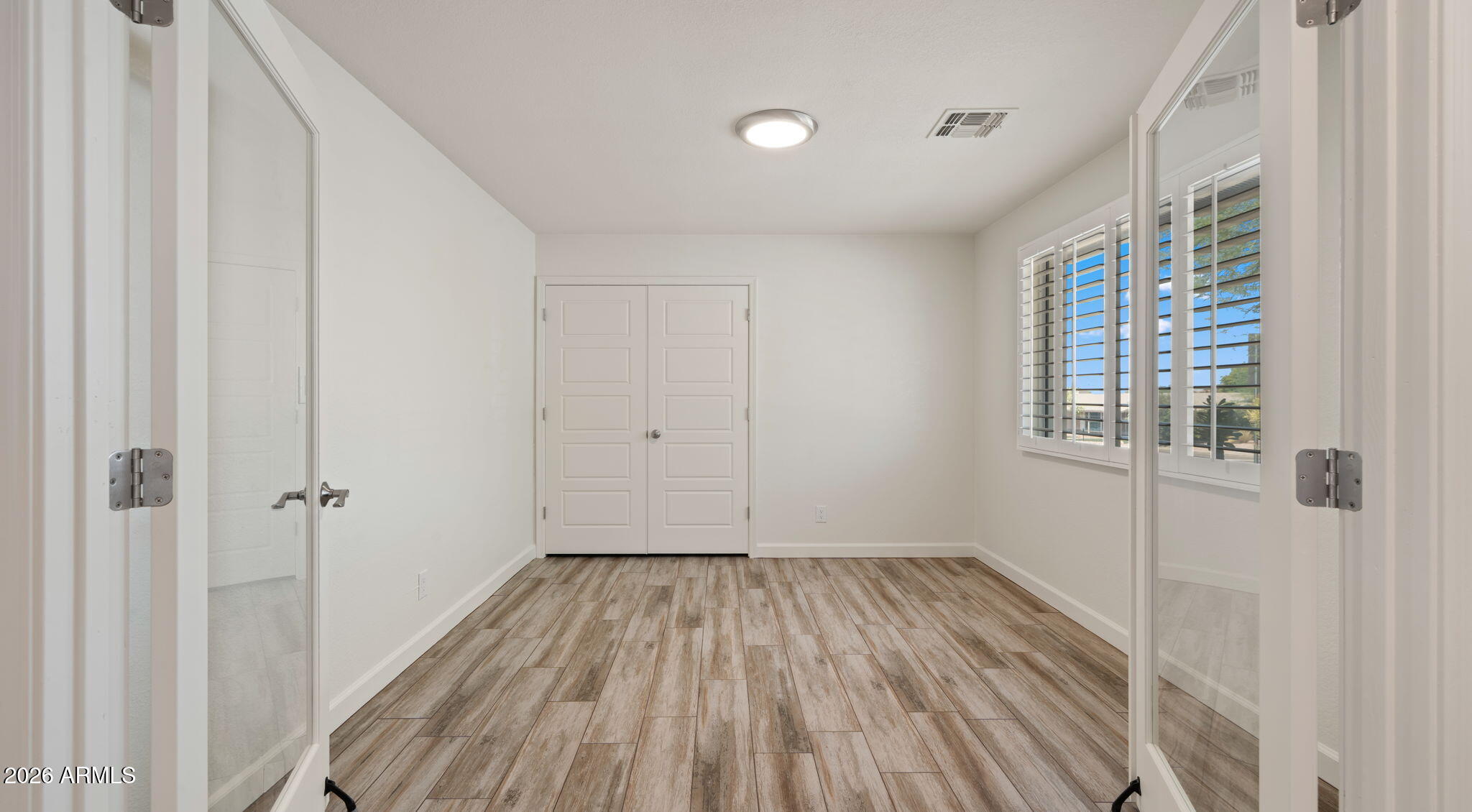 2255 E PIESTEWA PEAK Drive