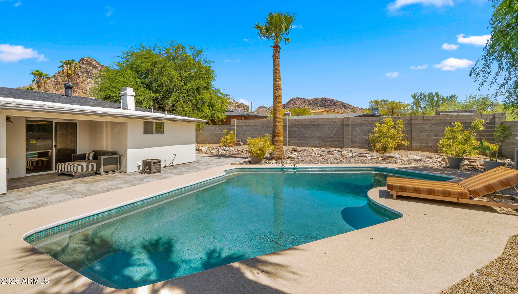 2255 E PIESTEWA PEAK Drive