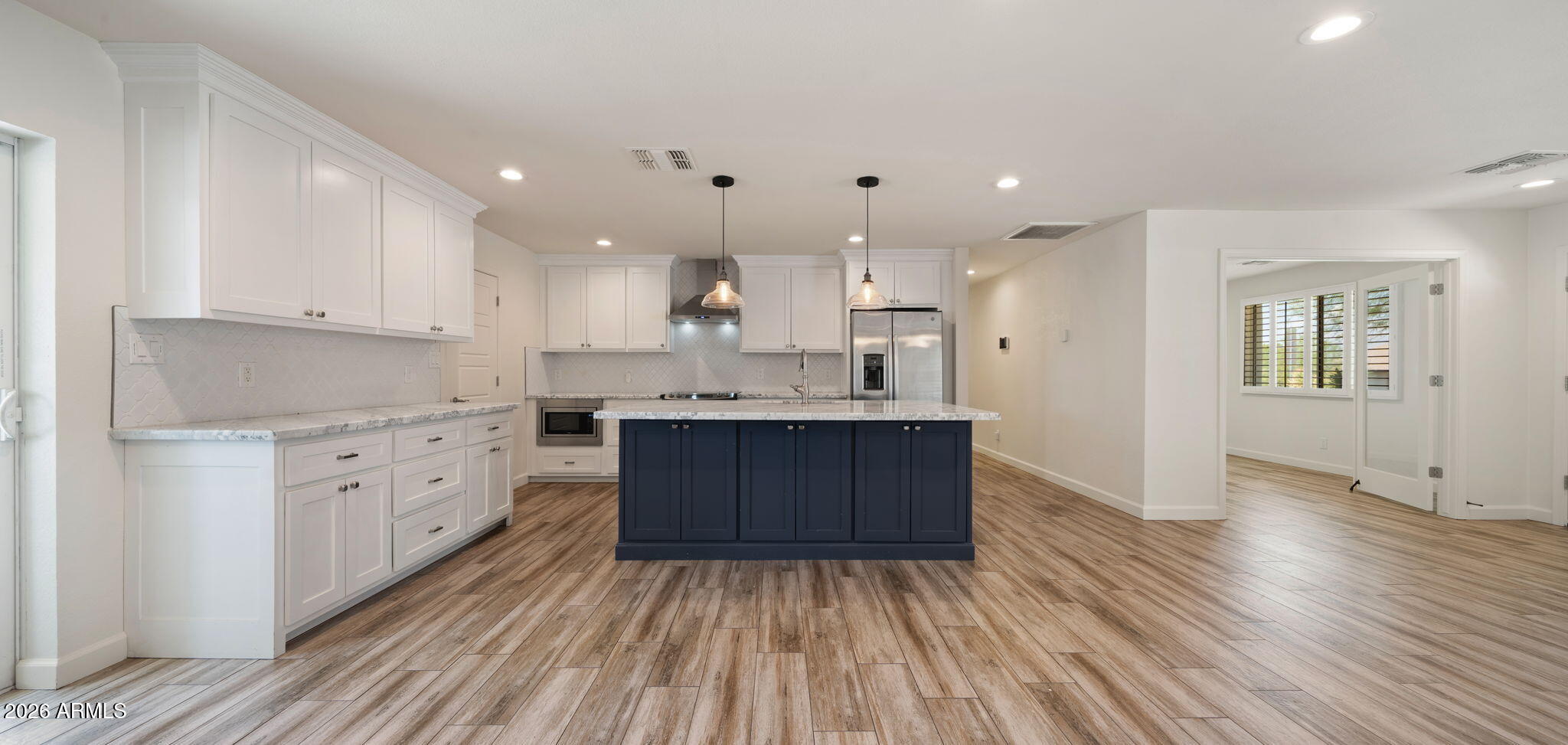 2255 E PIESTEWA PEAK Drive