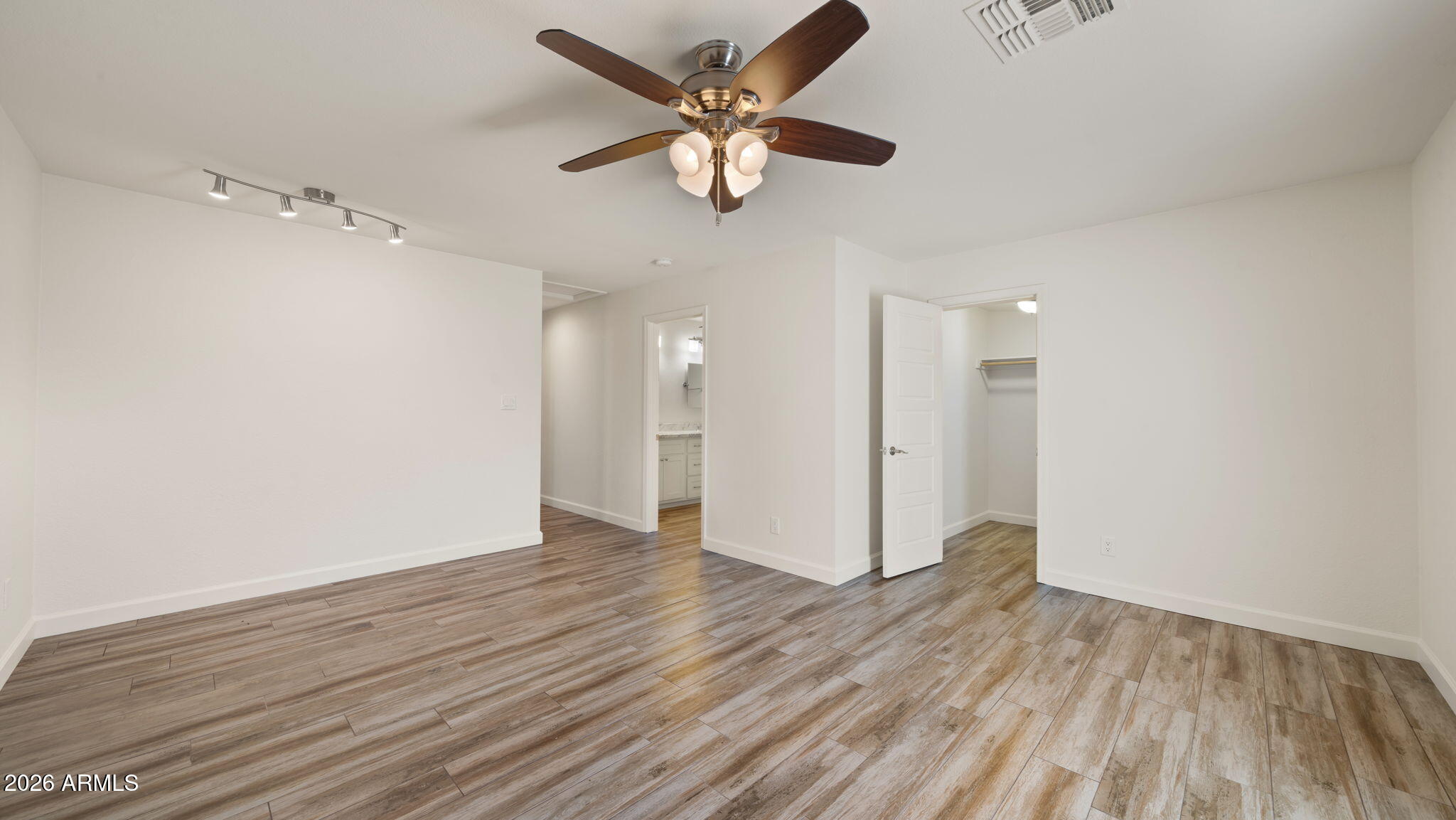 2255 E PIESTEWA PEAK Drive