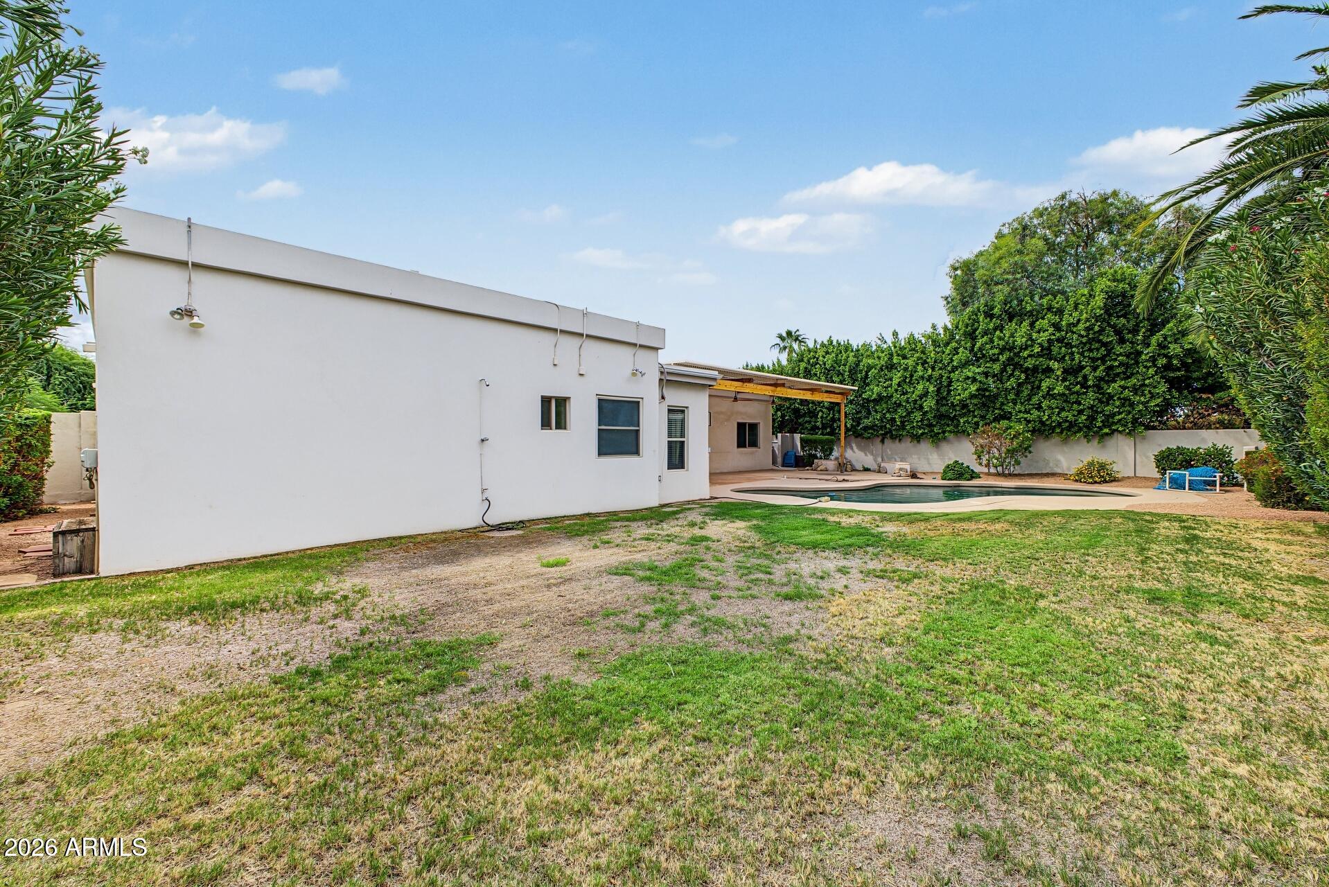 8438 E MUSTANG Trail