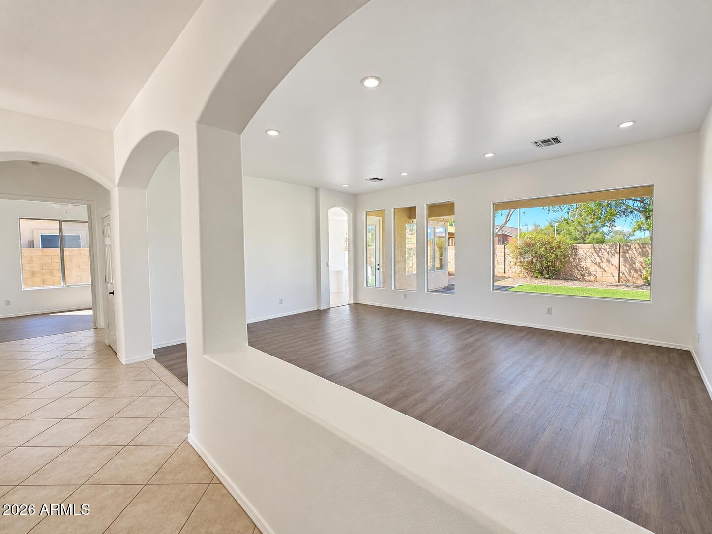 770 W CHERRYWOOD Drive