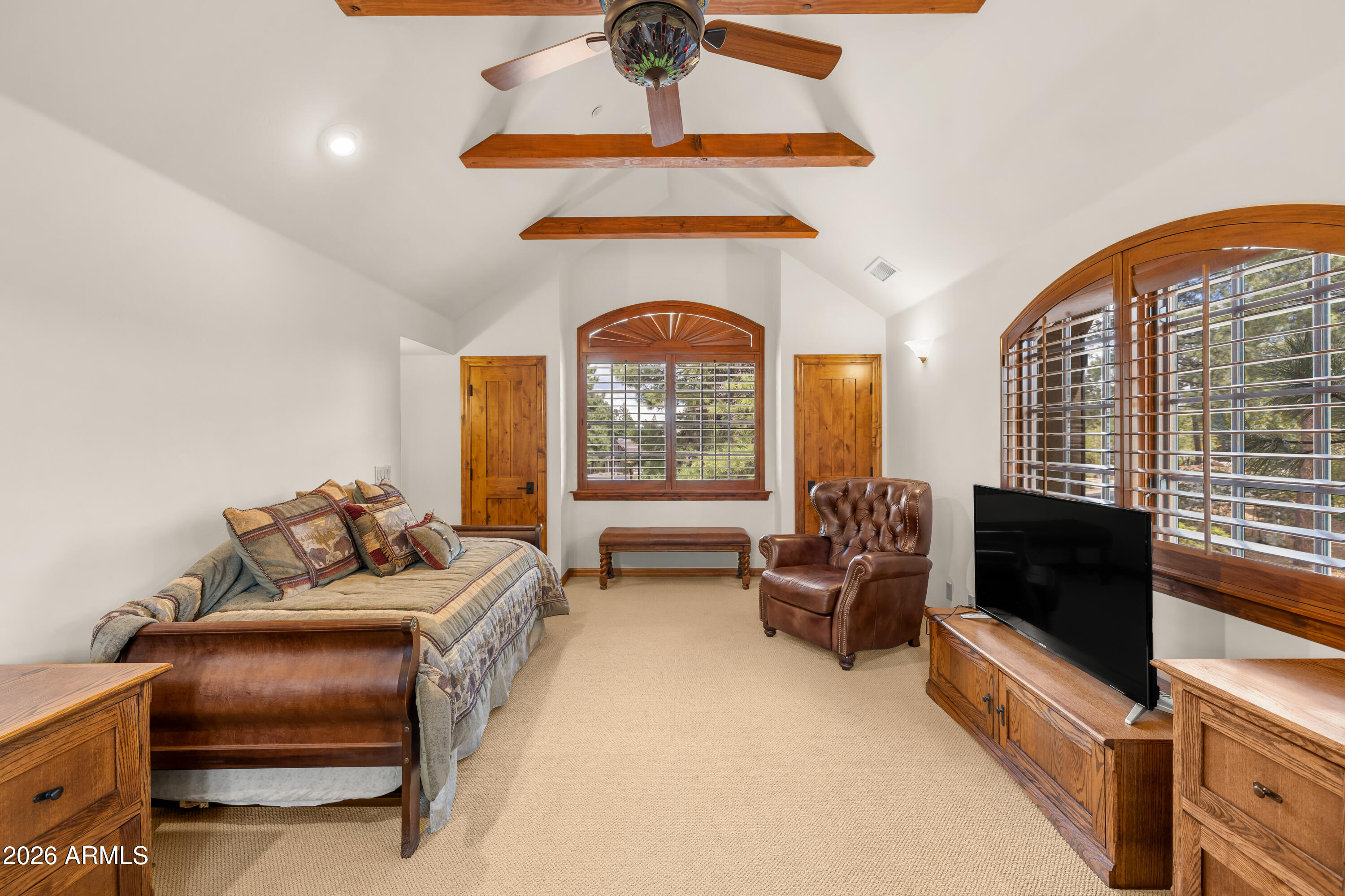 1712 E TRADE WINDS Court