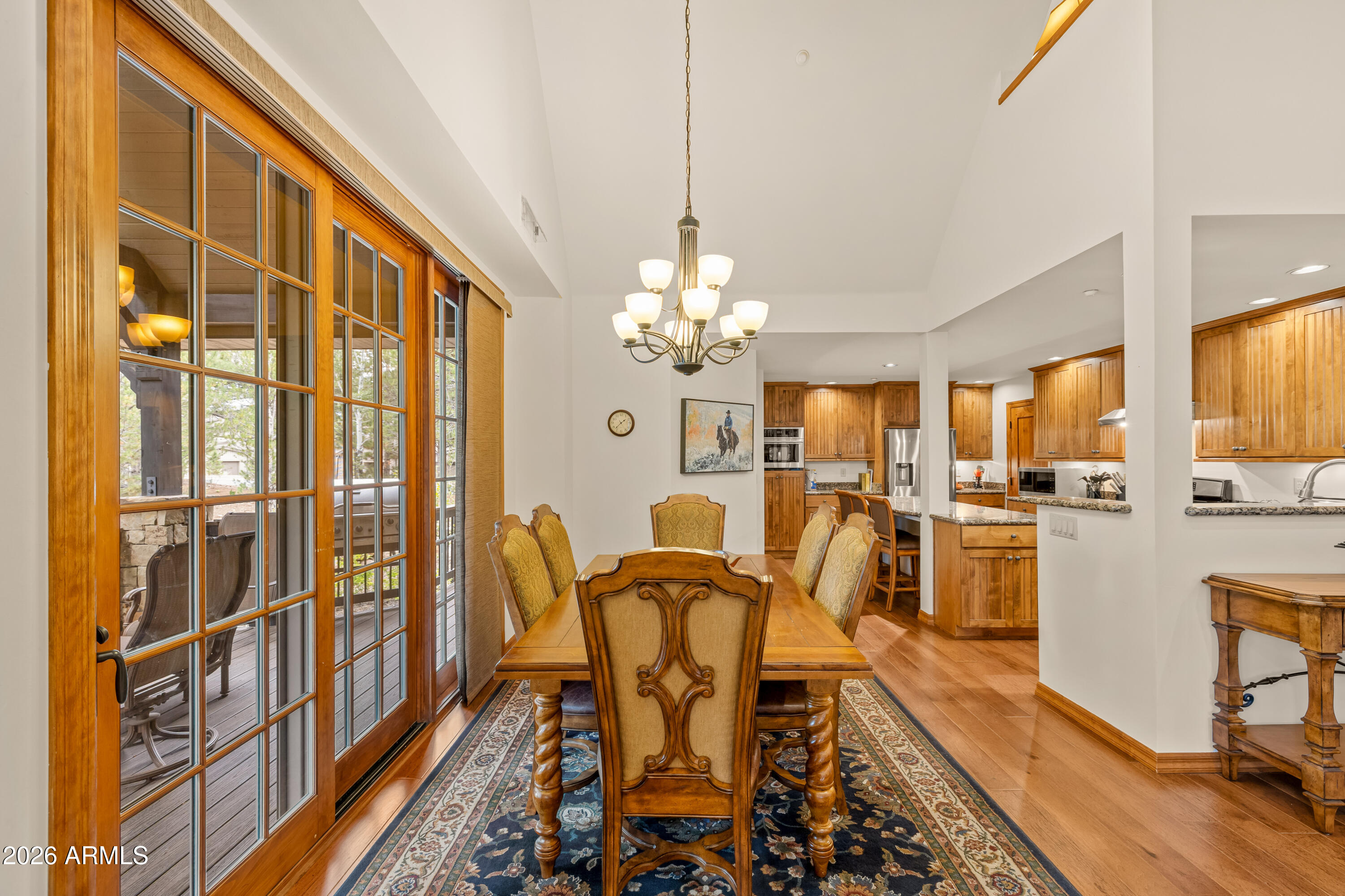 1712 E TRADE WINDS Court
