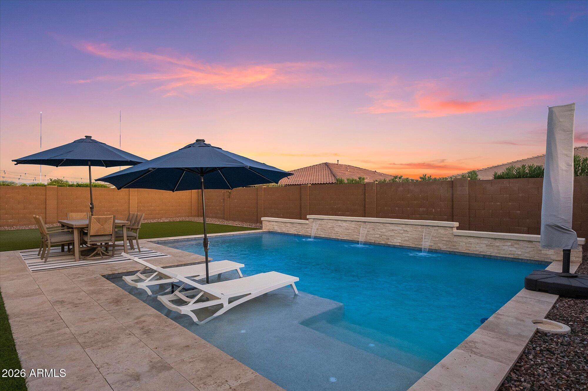 3437 E DALEY Lane