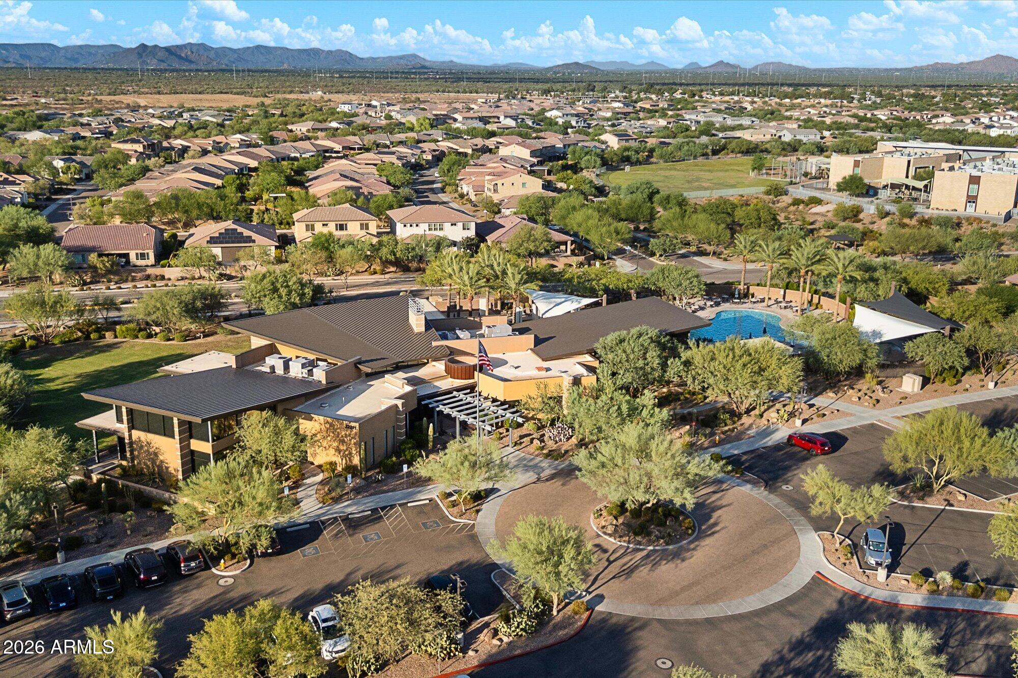 3437 E DALEY Lane