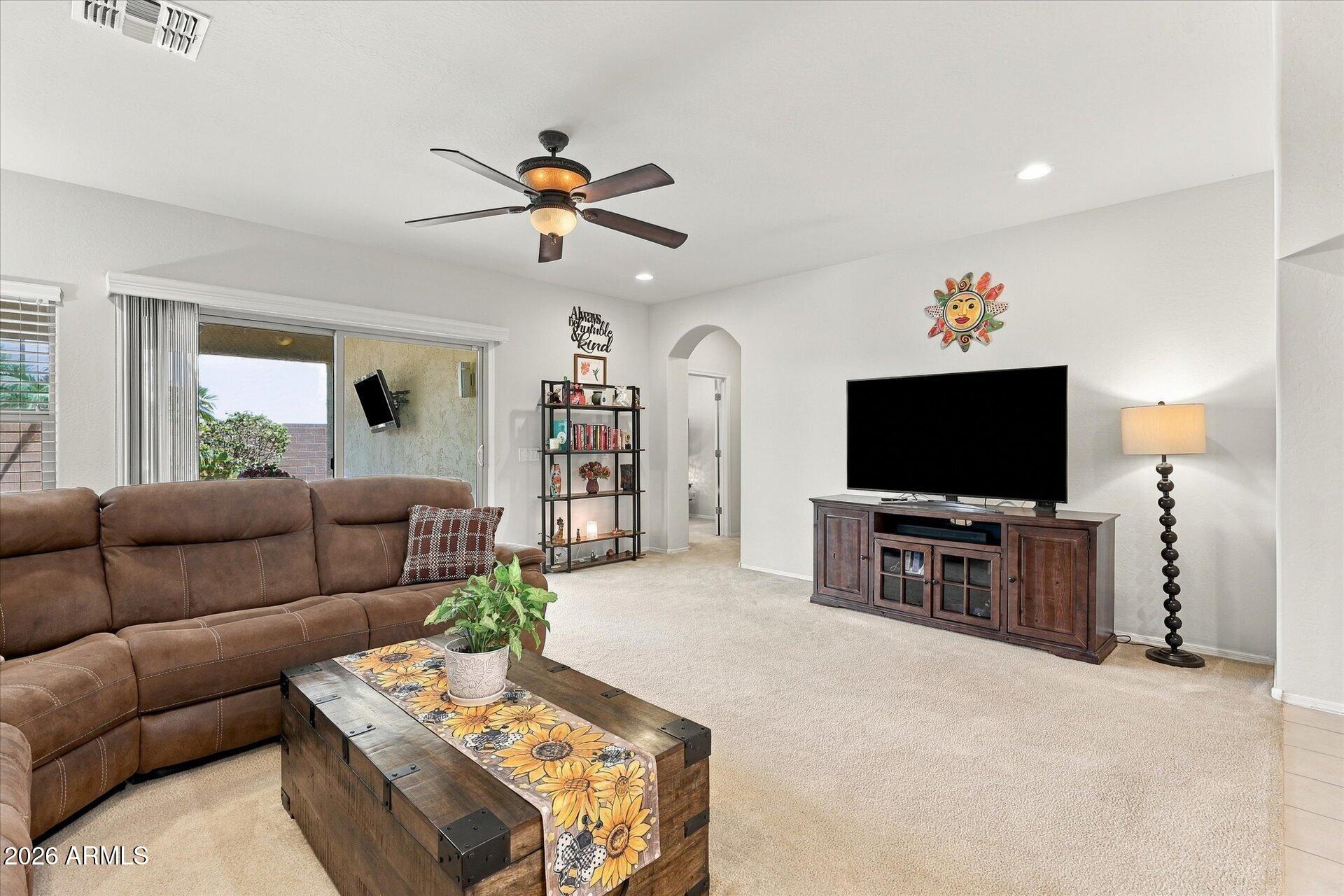5381 W VICTORY Way