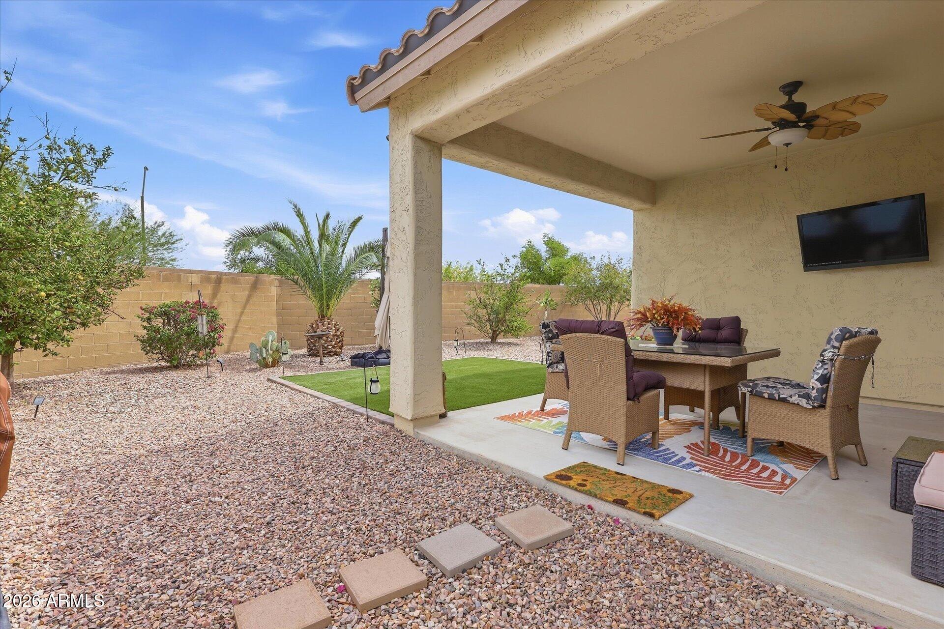 5381 W VICTORY Way