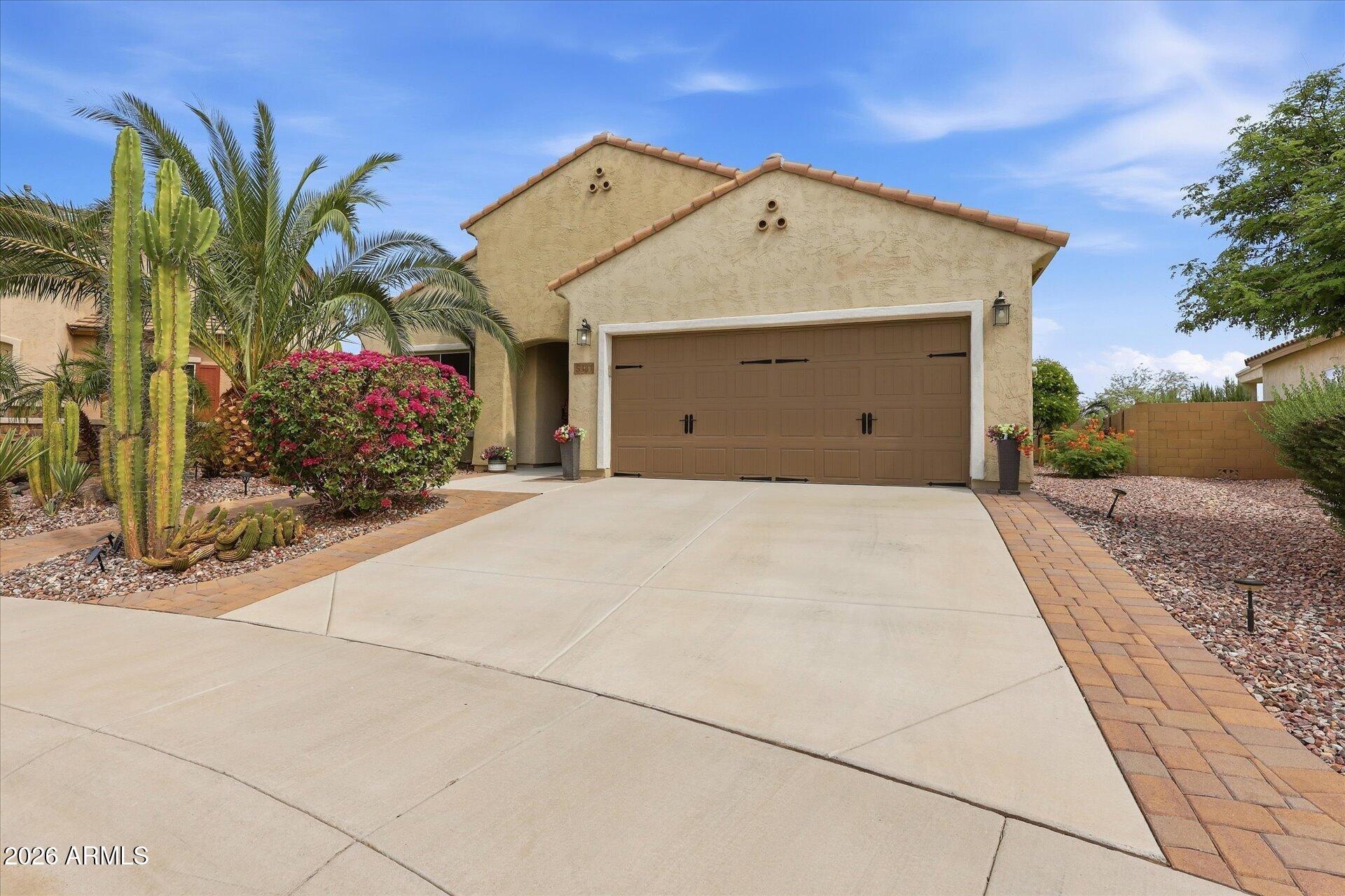 5381 W VICTORY Way