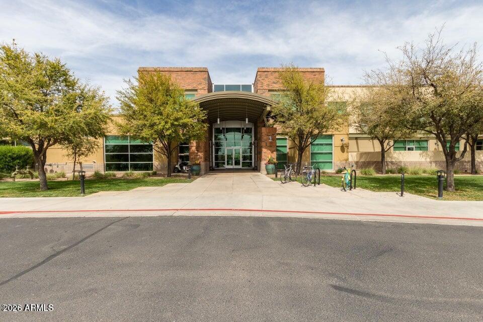 5381 W VICTORY Way