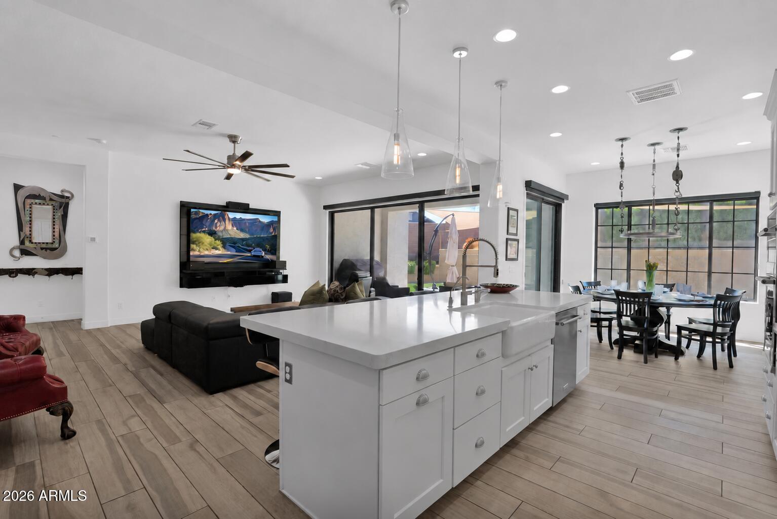 16514 S 7TH Place