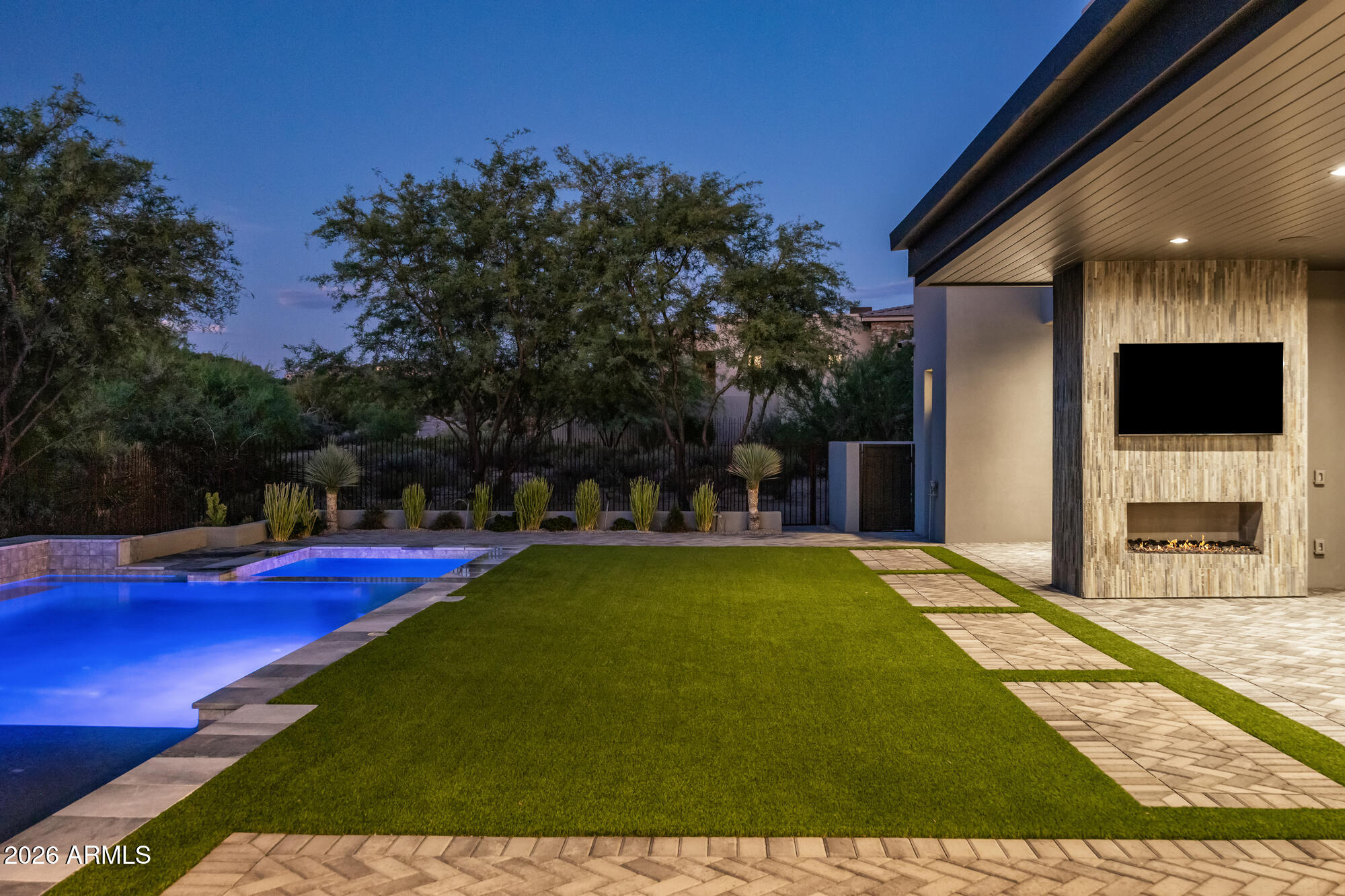 9368 E Covey Trail