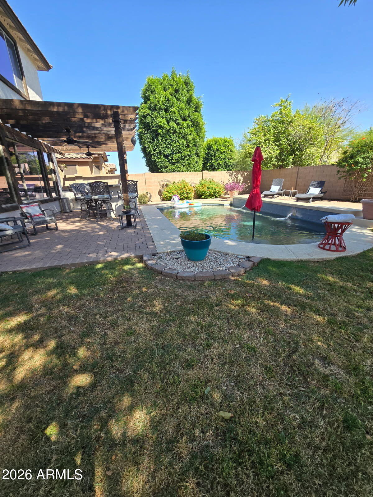 2725 E GRAND CANYON Drive