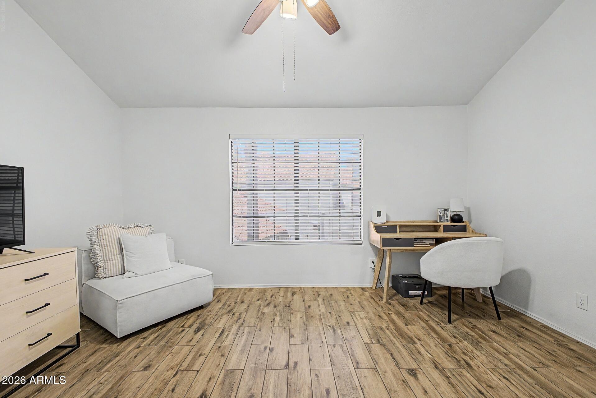 5704 E AIRE LIBRE Avenue 1102