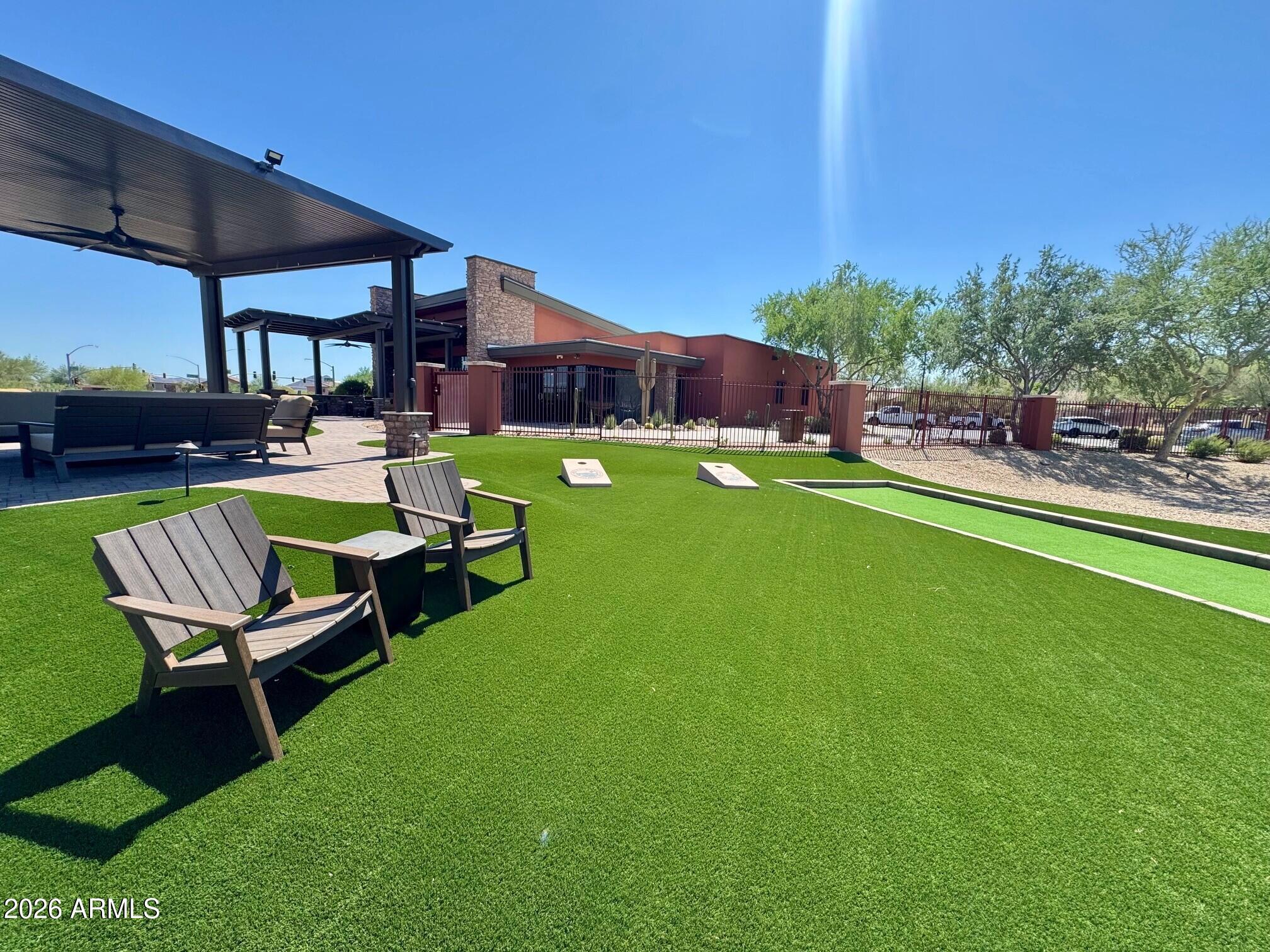 8364 W MOLLY Lane