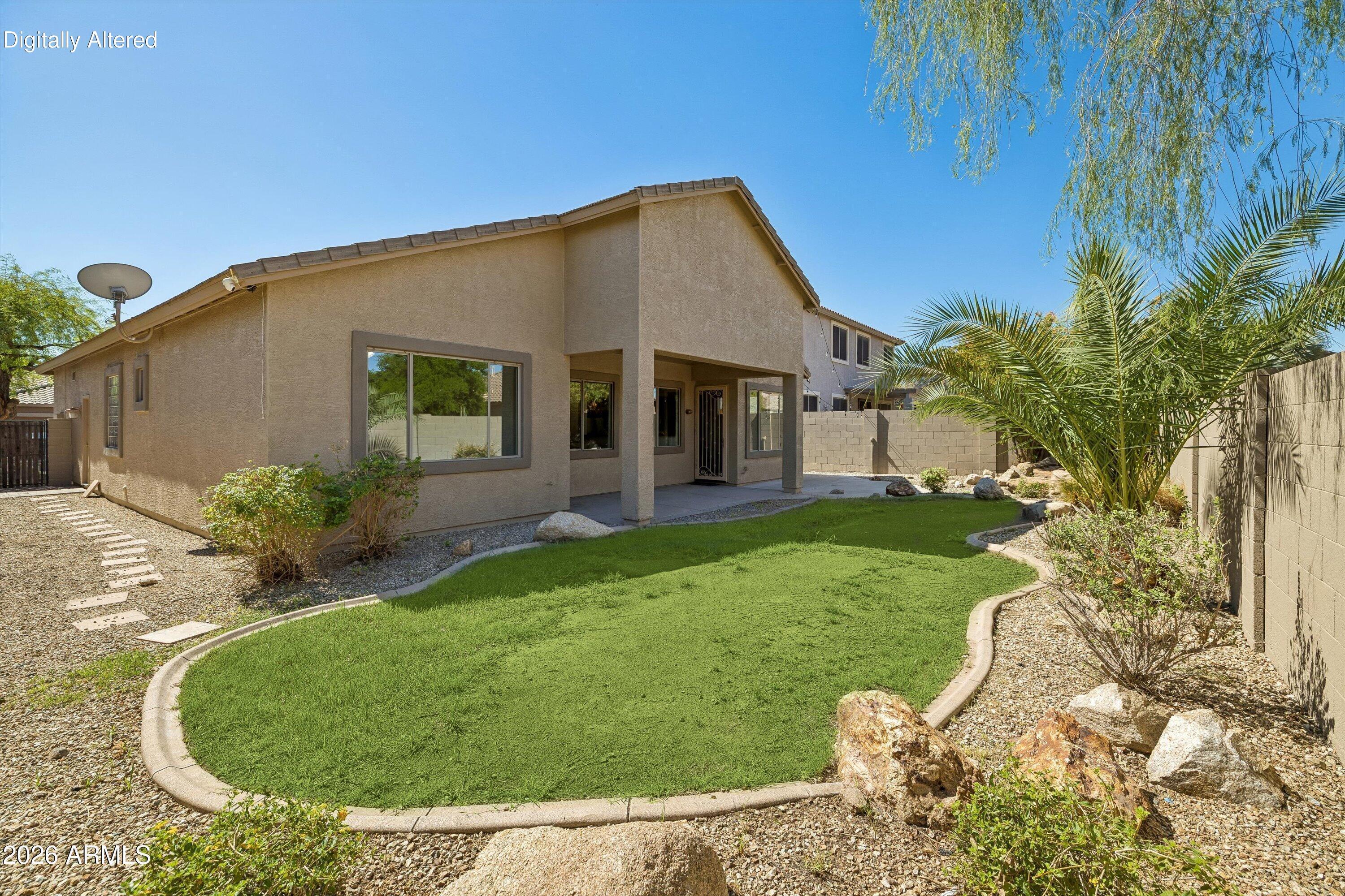 8364 W MOLLY Lane