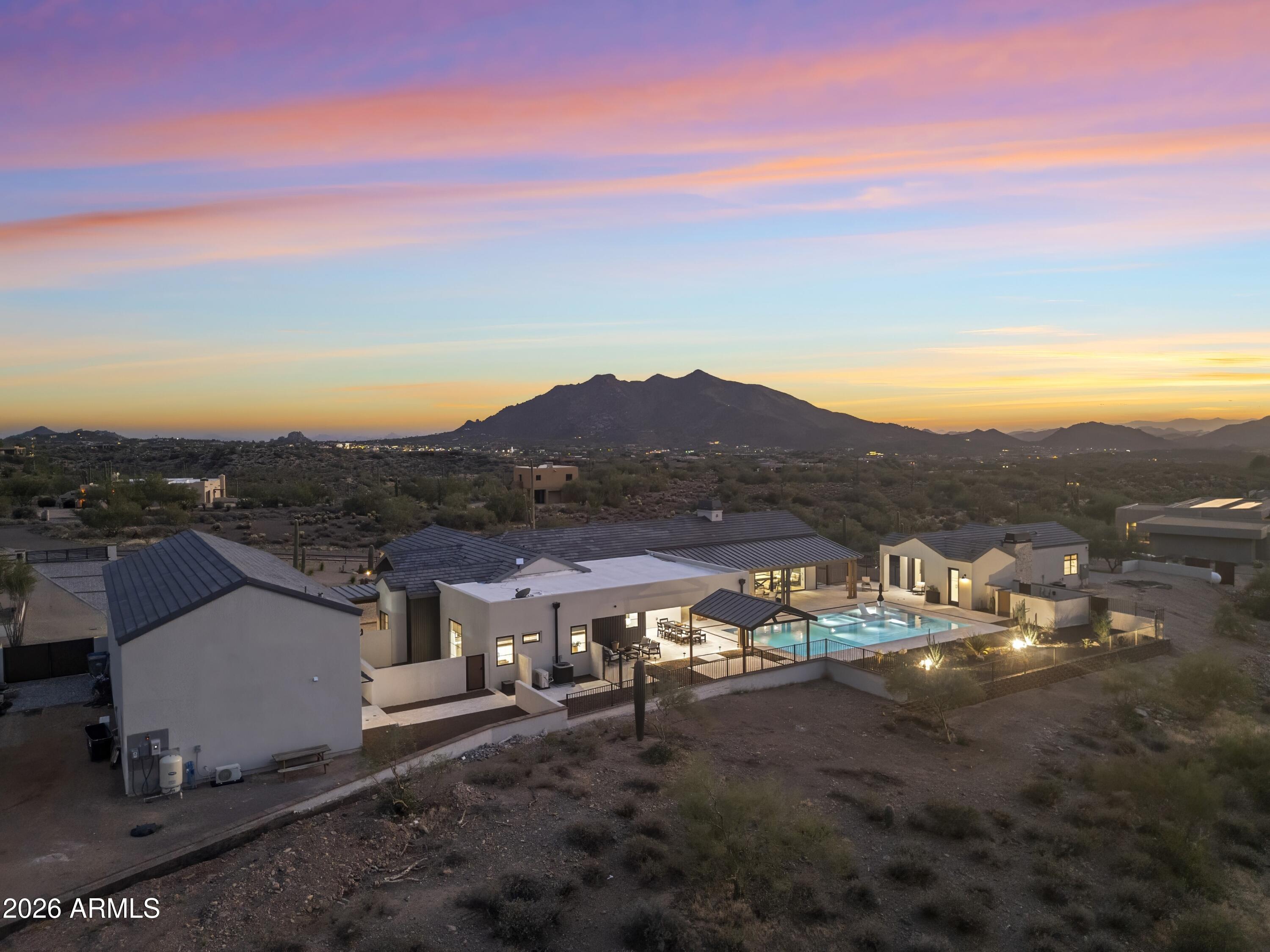 7632 E Grapevine Road