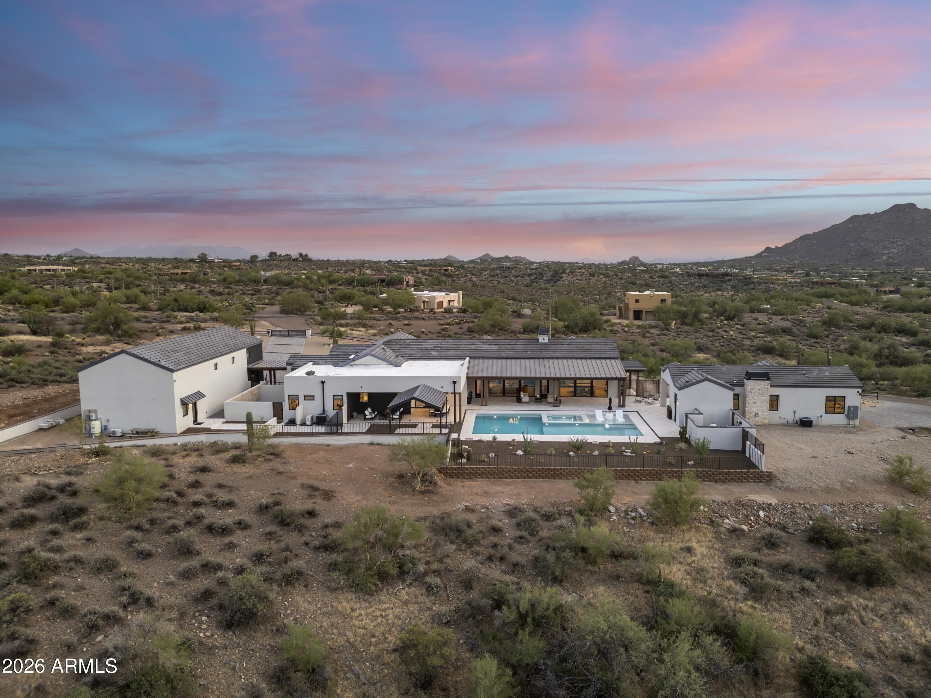 7632 E Grapevine Road