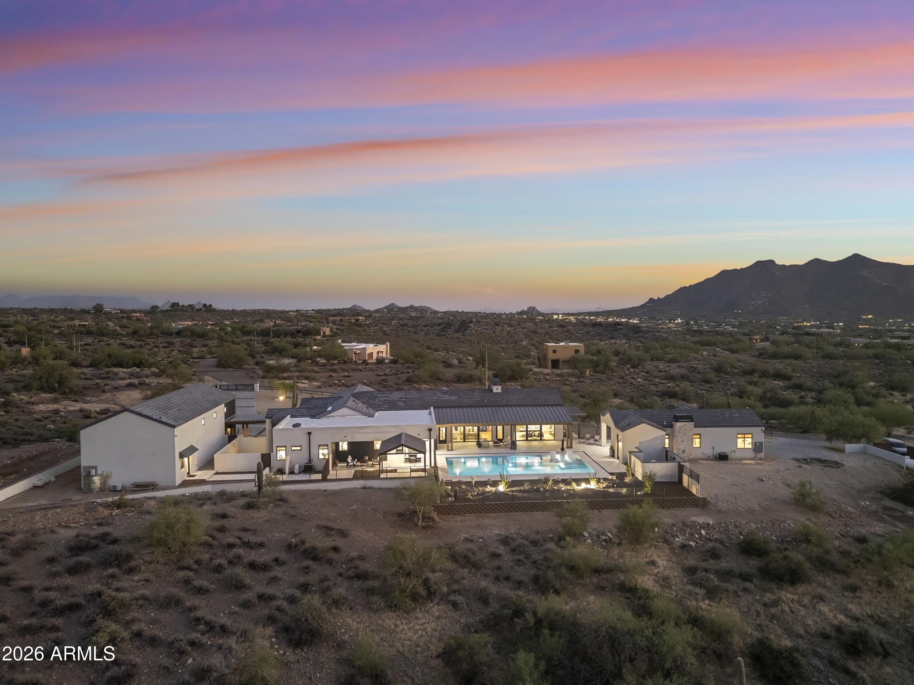 7632 E Grapevine Road