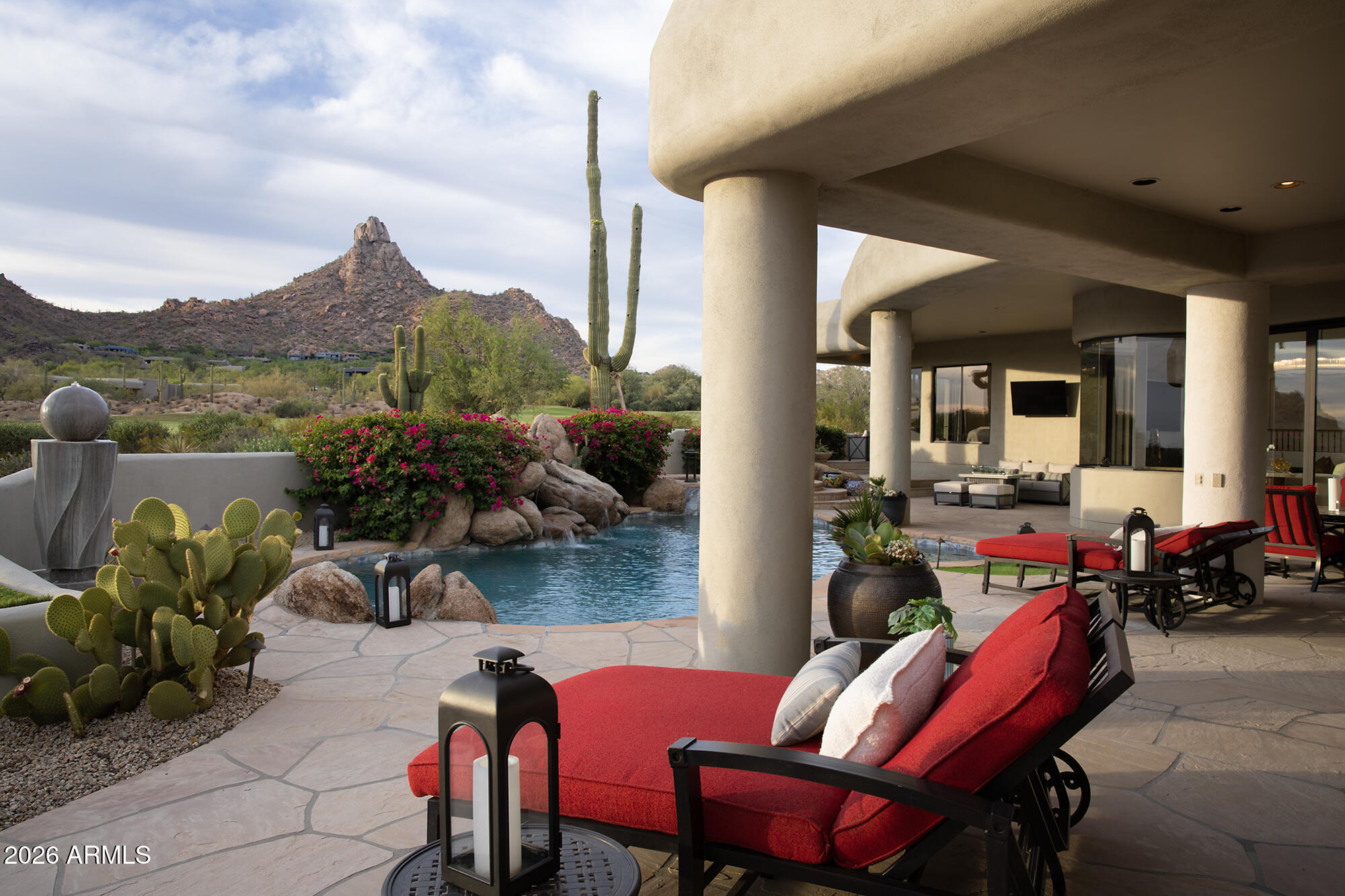 10040 E HAPPY VALLEY Road 598
