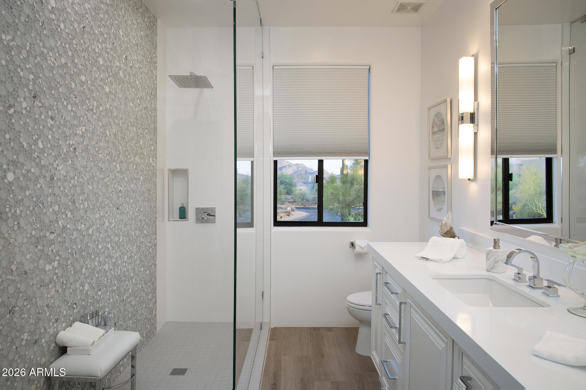 10040 E HAPPY VALLEY Road 598